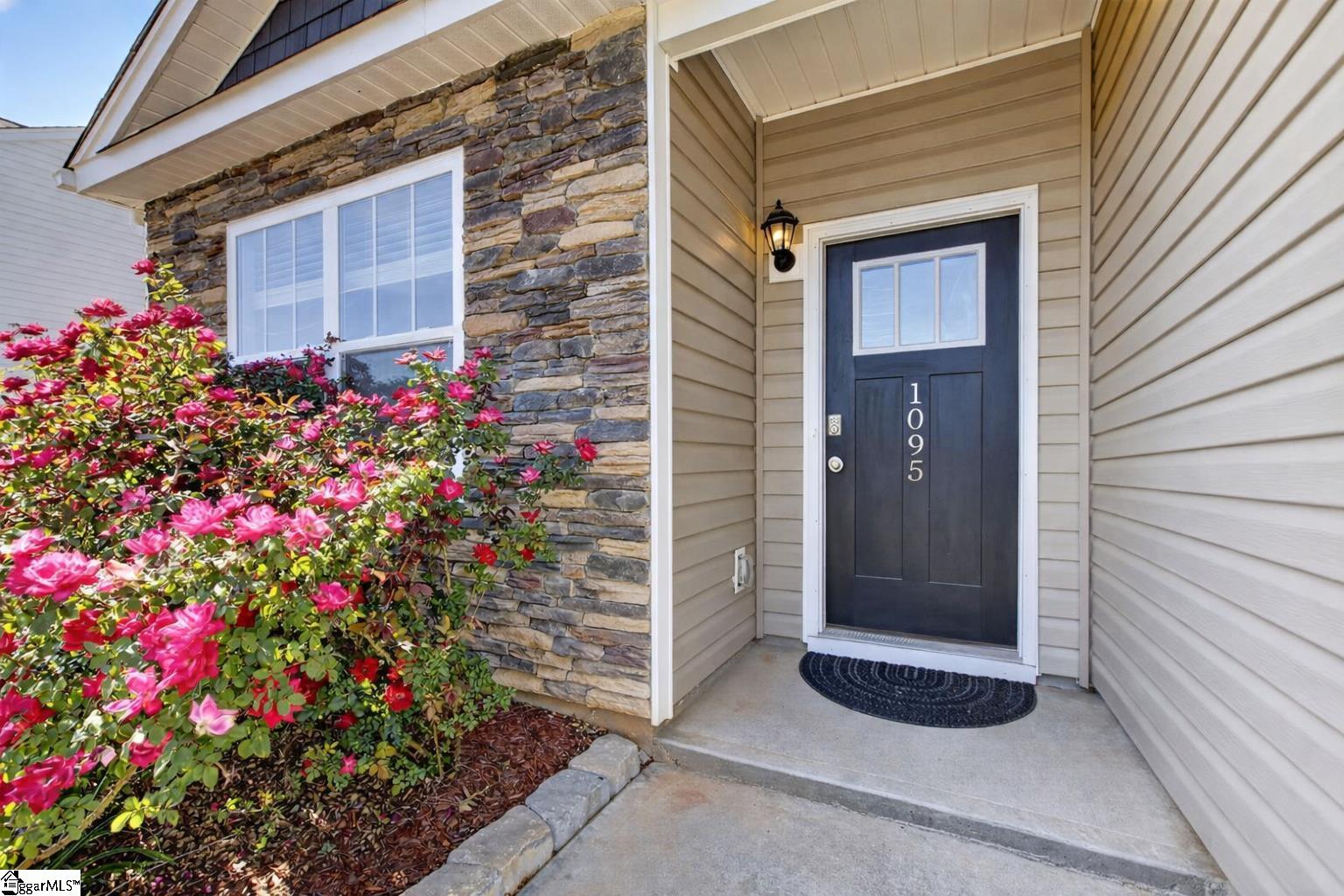 1095 Longstone Way Spartanburg, SC 29306-7101