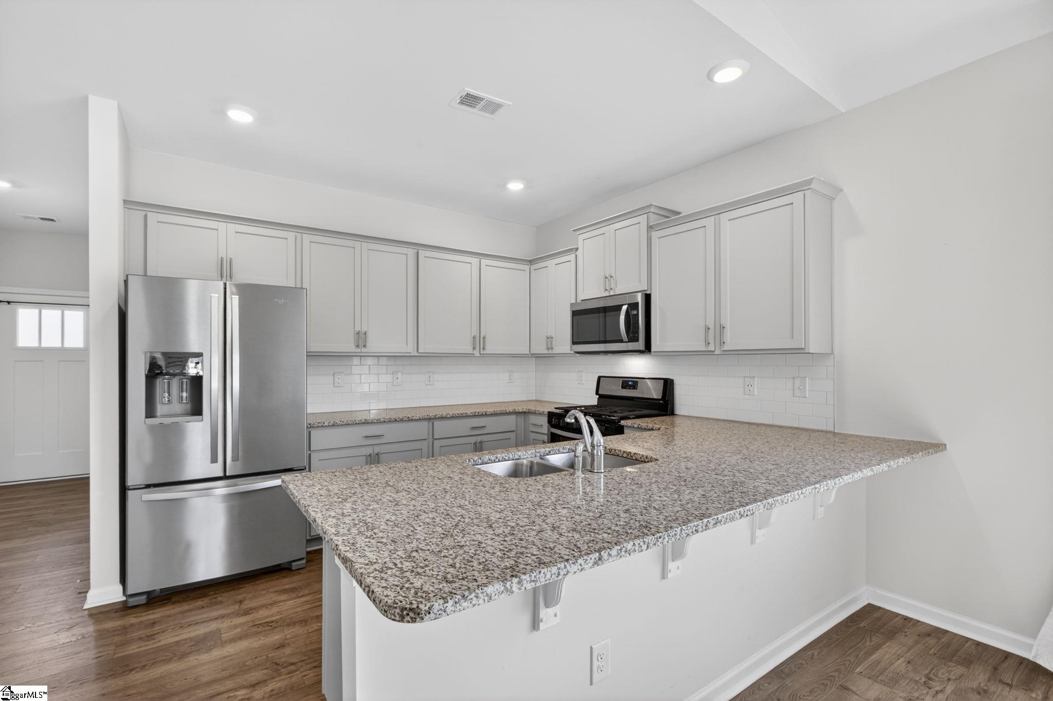 1095 Longstone Way Spartanburg, SC 29306-7101
