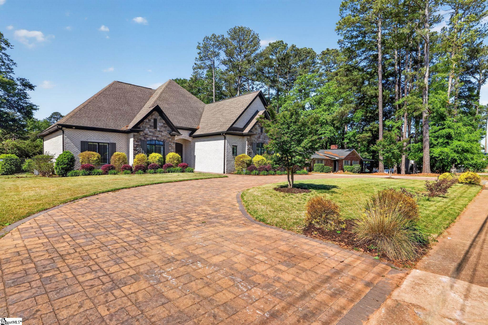 1401 Fernwood Glendale Road Spartanburg, SC 29307