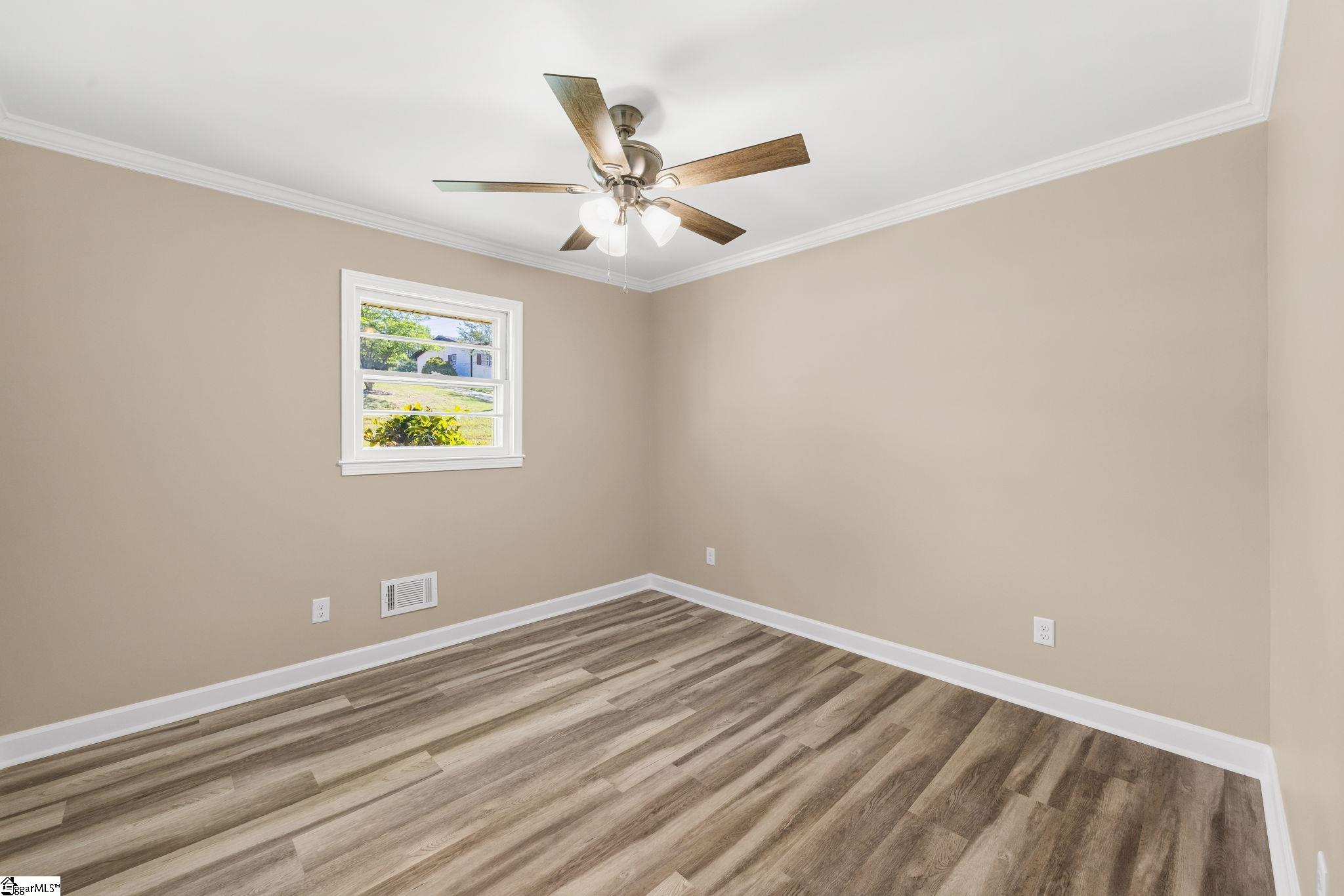 11 Fontana Drive Greenville, SC 29609