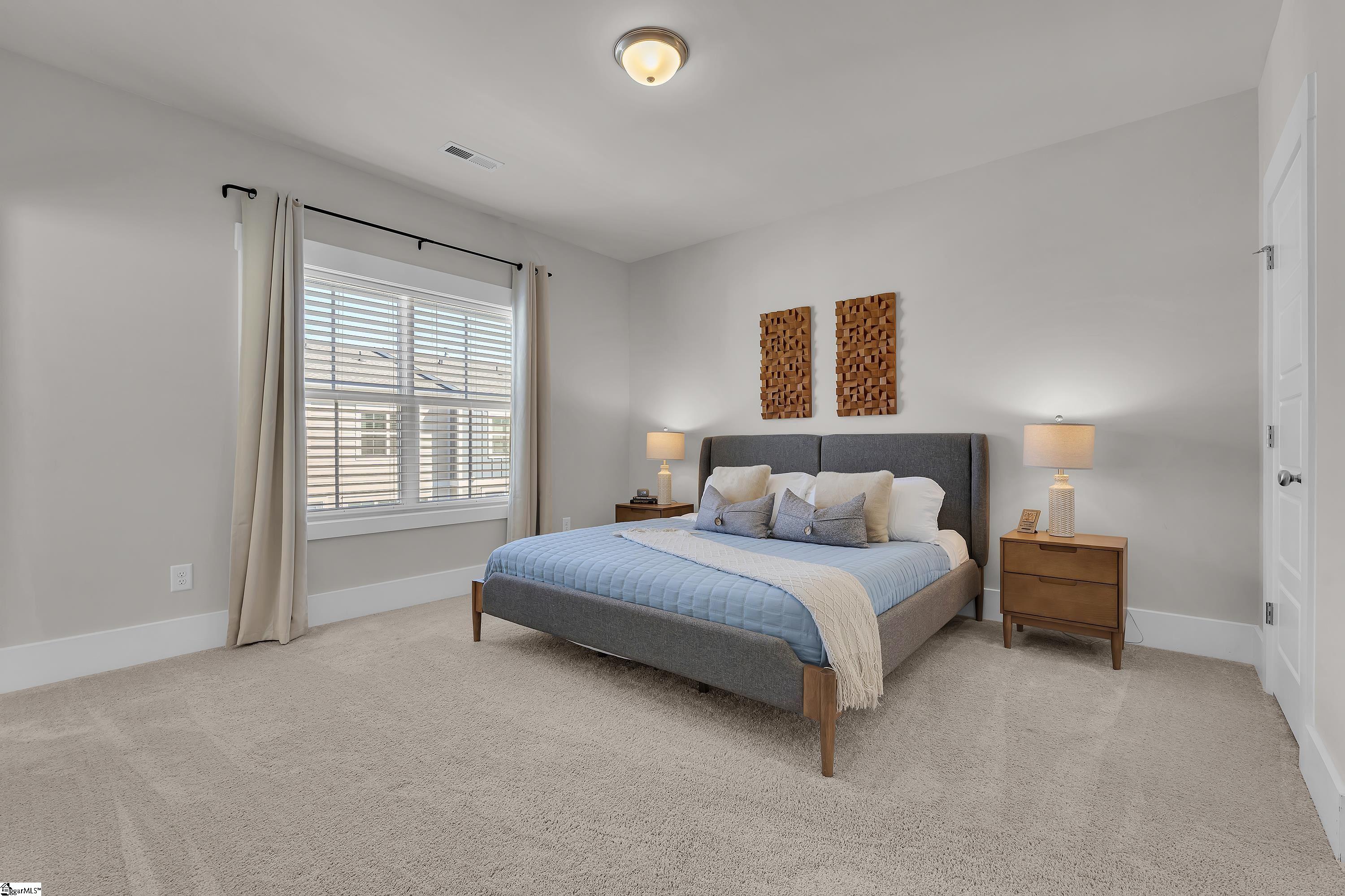 11 Keat Avenue Greenville, SC 29601