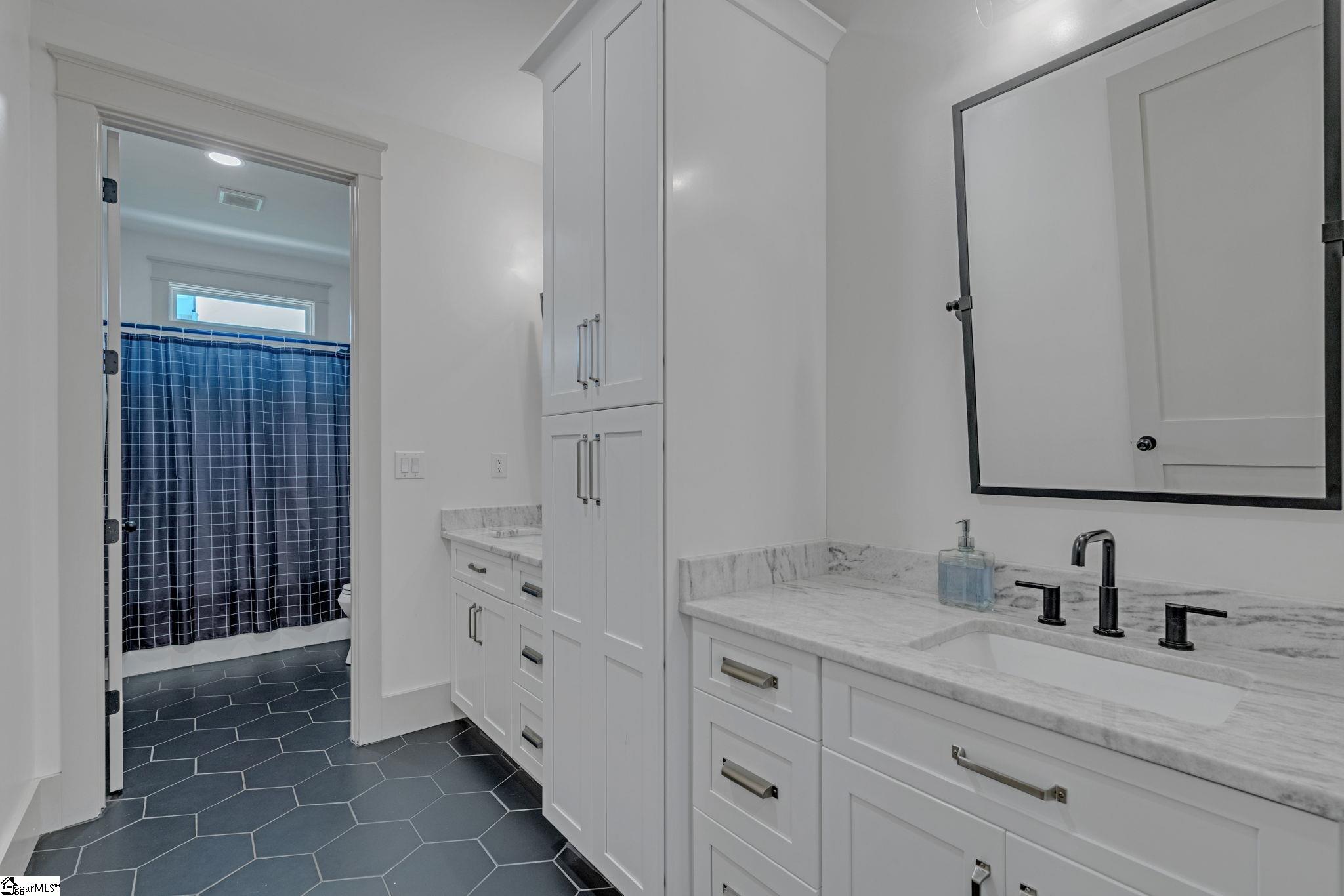 320 Terry Road Fountain Inn, SC 29644
