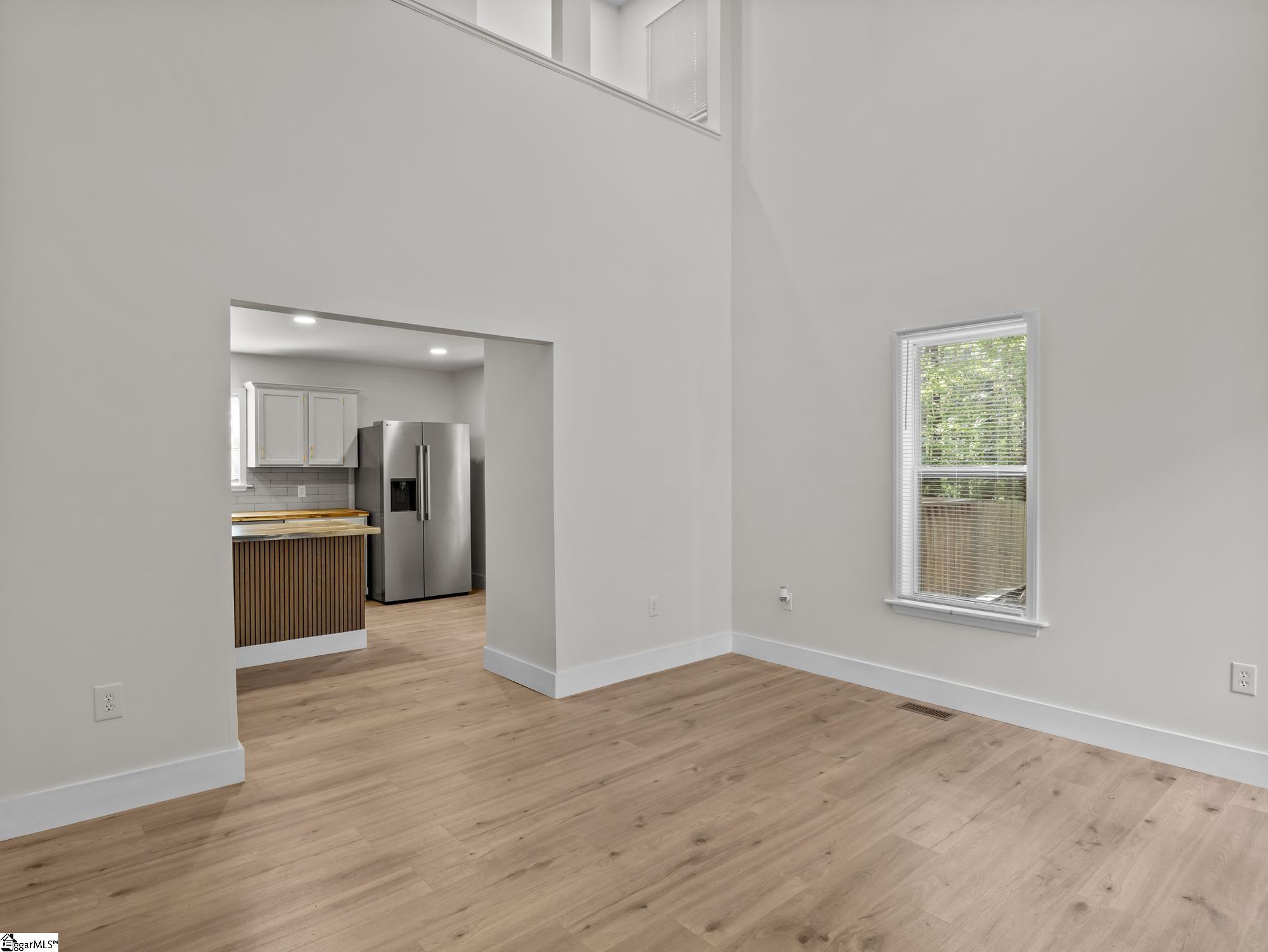 21298 E Highway Laurens, SC 29360