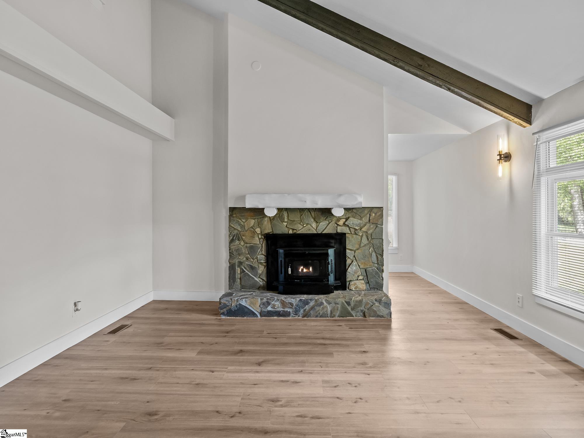 21298 E Highway Laurens, SC 29360