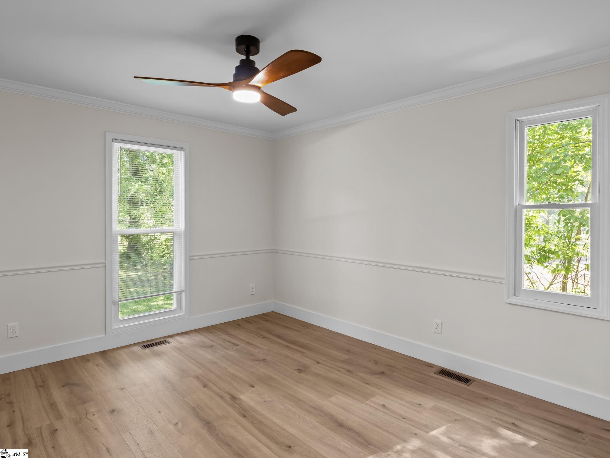 21298 E Highway Laurens, SC 29360