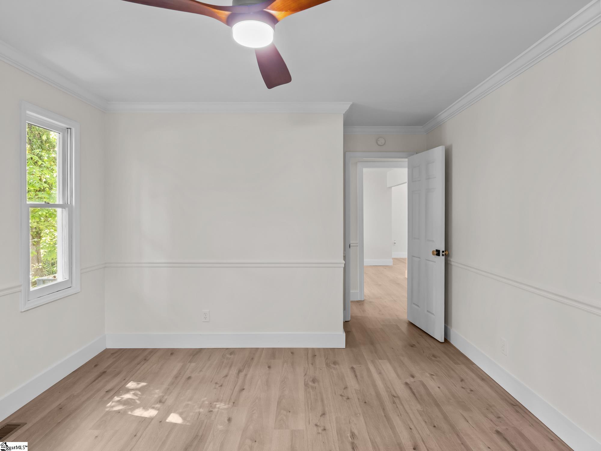 21298 E Highway Laurens, SC 29360