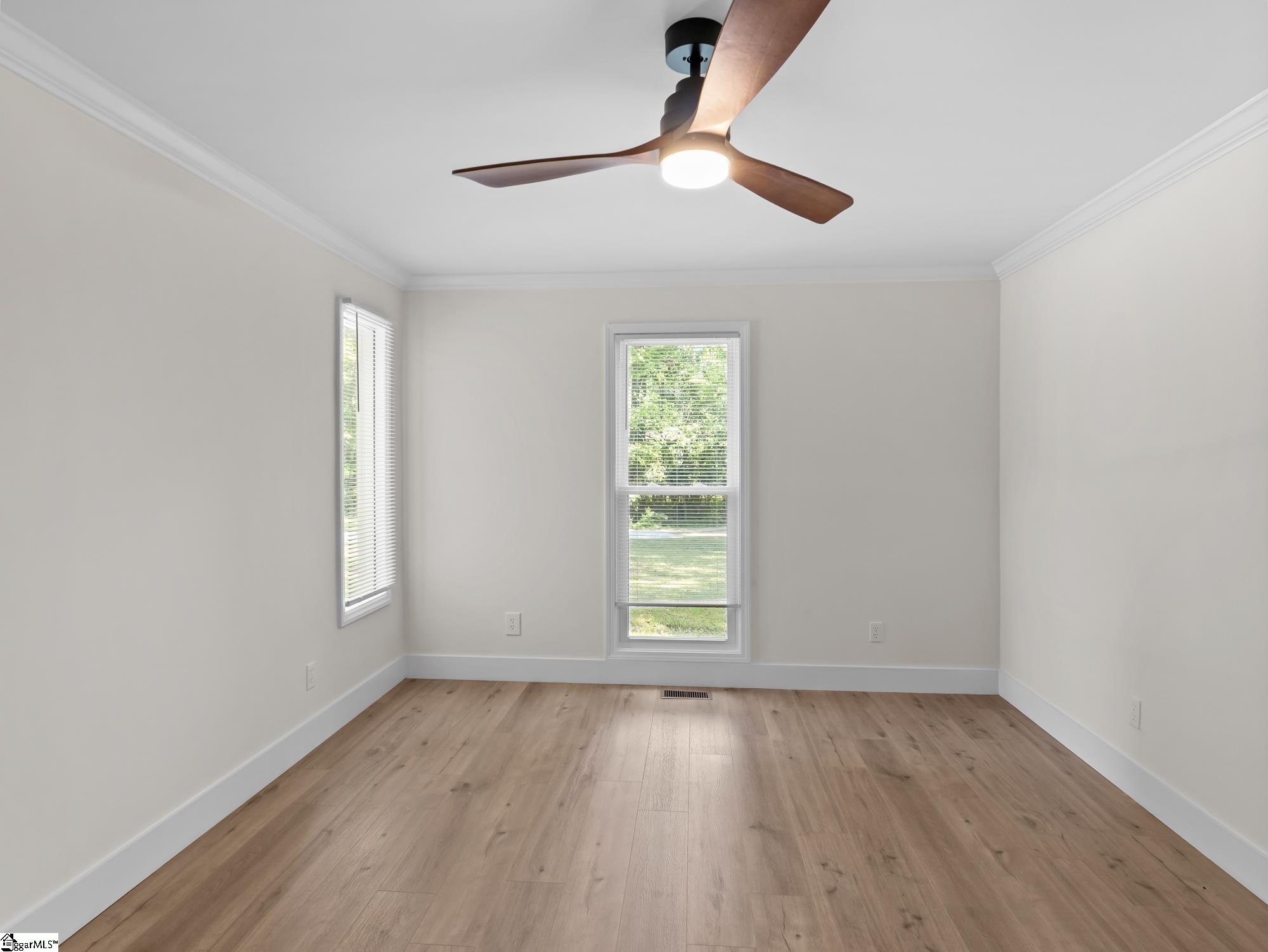 21298 E Highway Laurens, SC 29360
