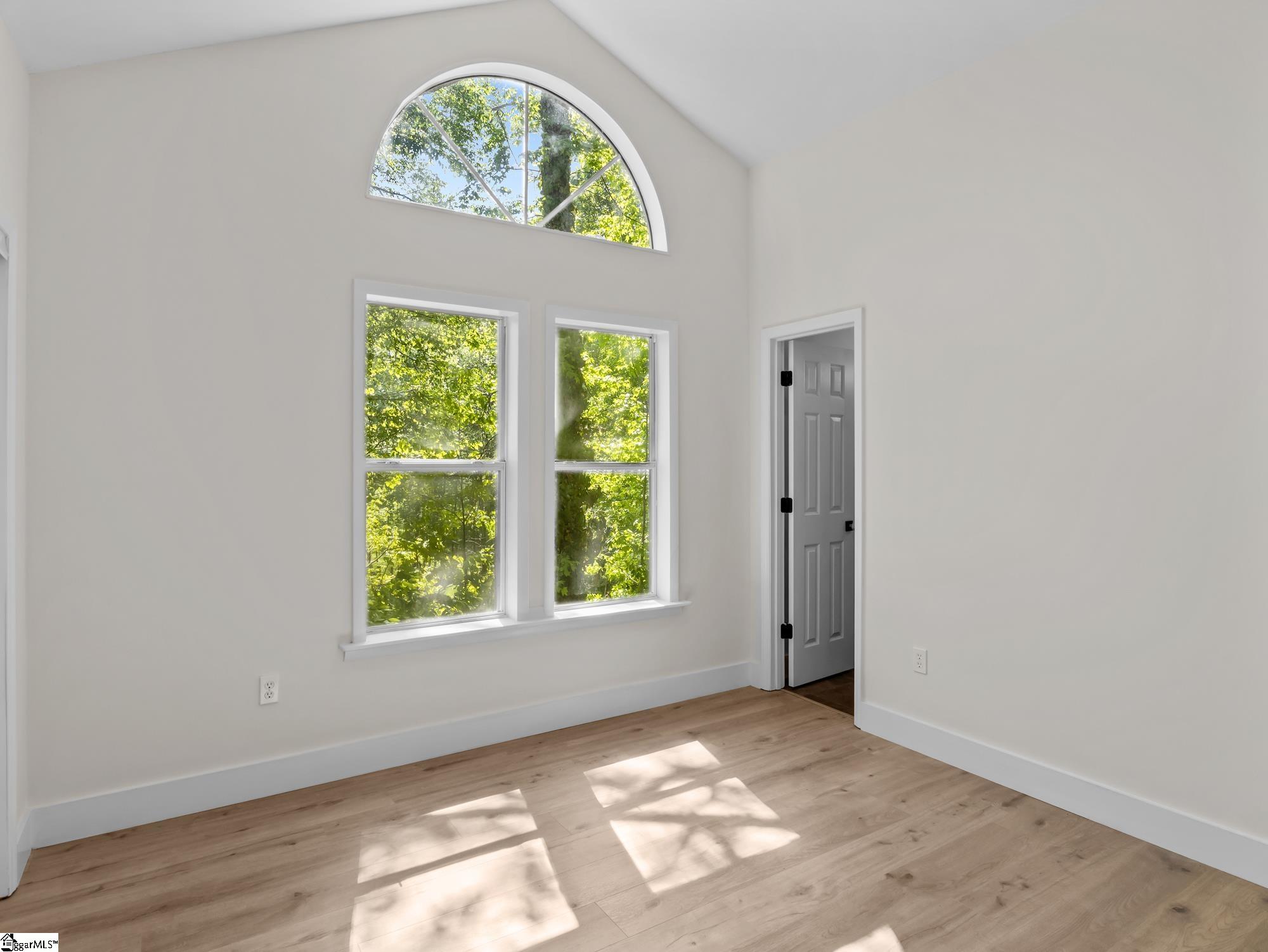 21298 E Highway Laurens, SC 29360