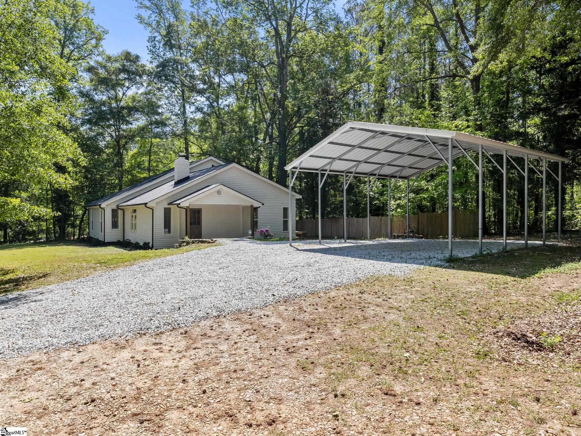 21298 E Highway Laurens, SC 29360