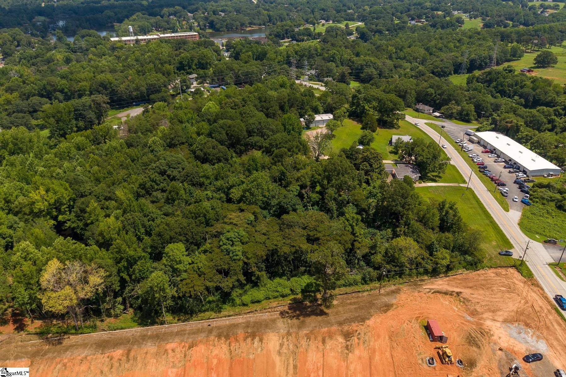 659 Arlington Road Greer, SC 29651