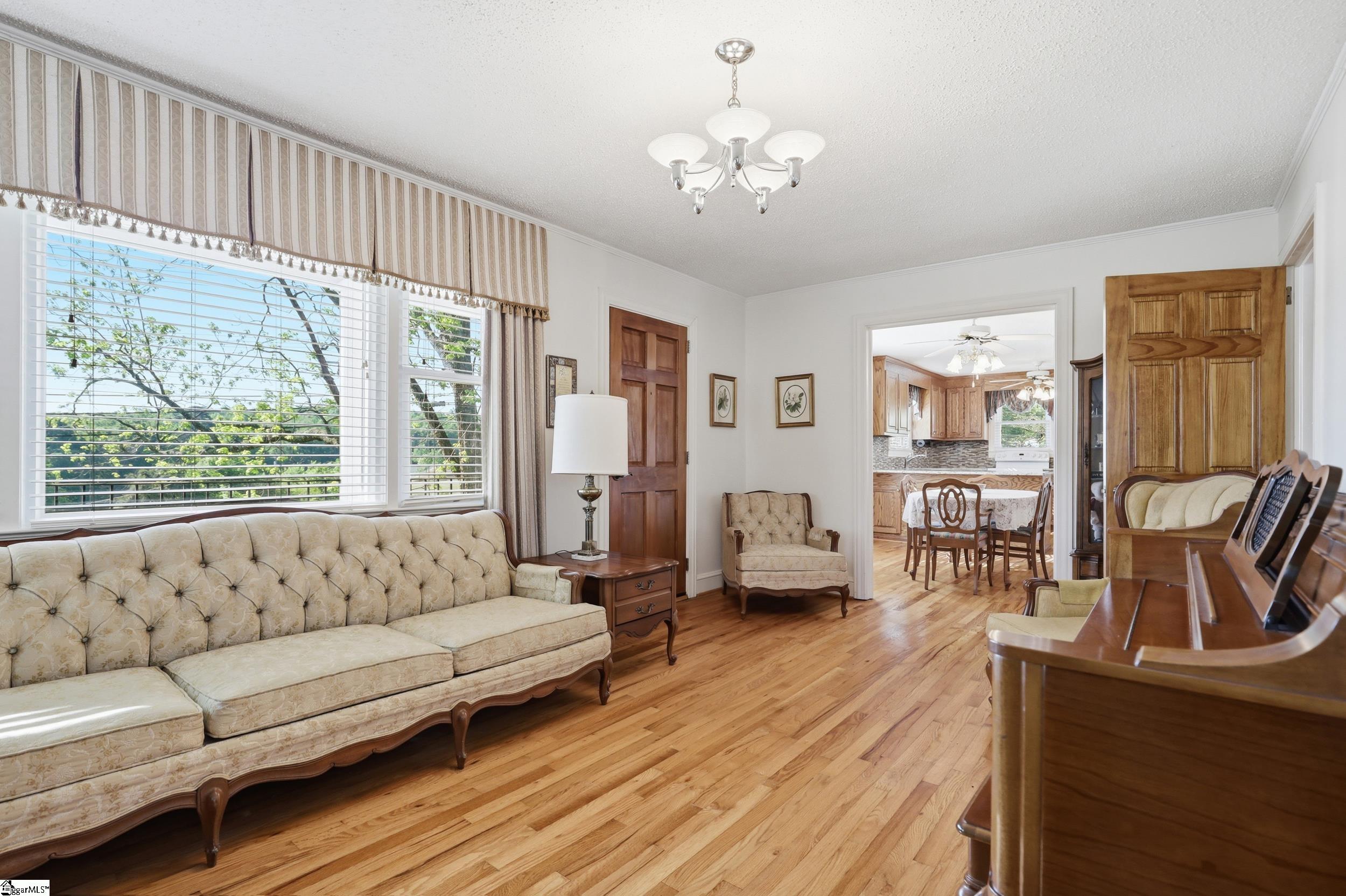 659 Arlington Road Greer, SC 29651