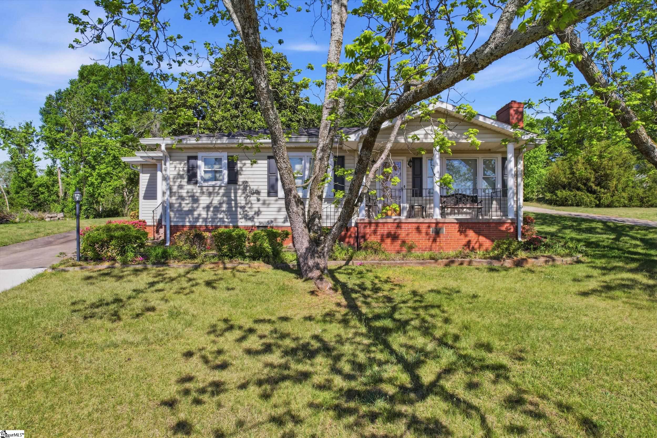 659 Arlington Road Greer, SC 29651