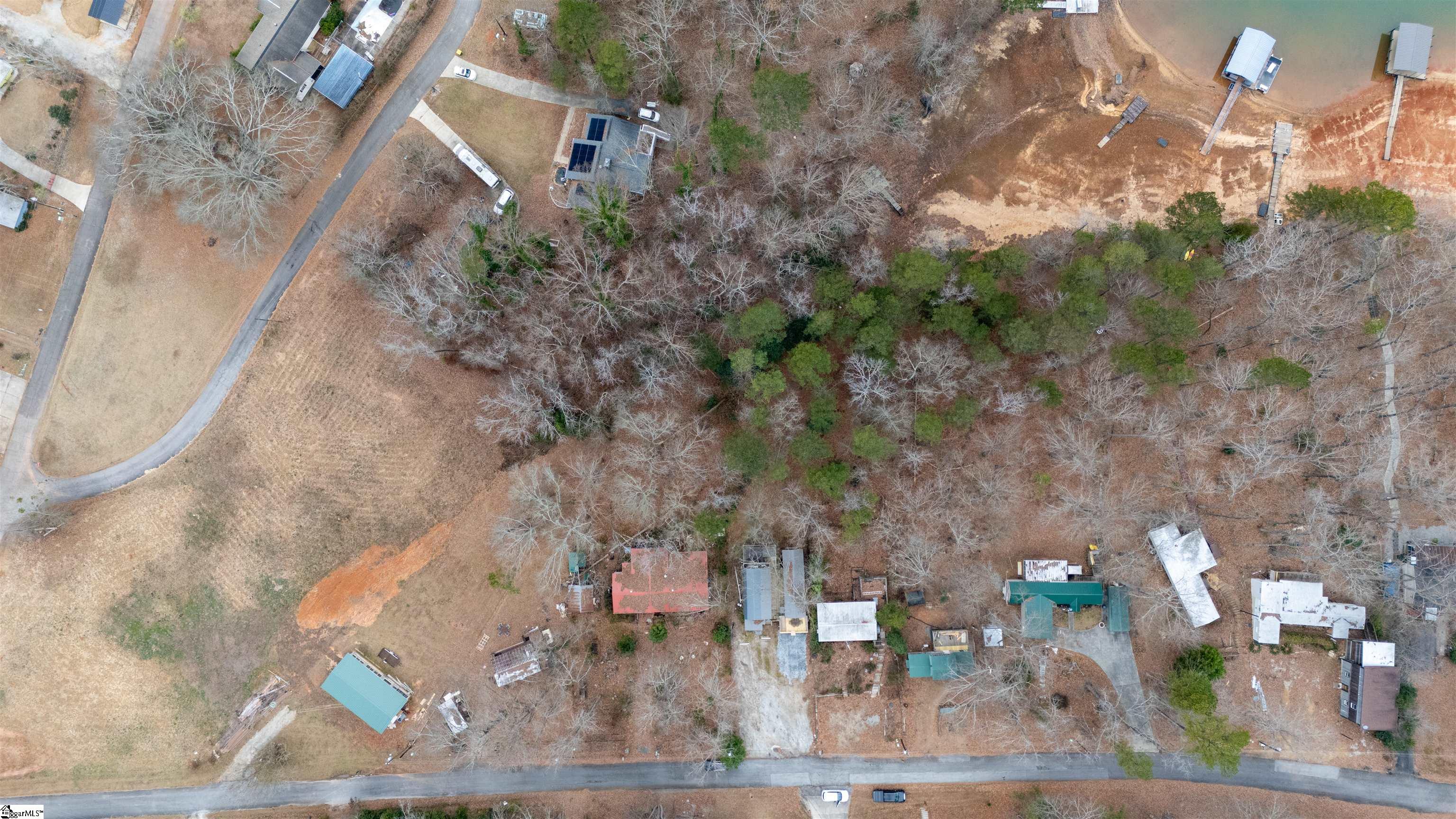370 N Port Bass Drive Fair Play, SC 29643