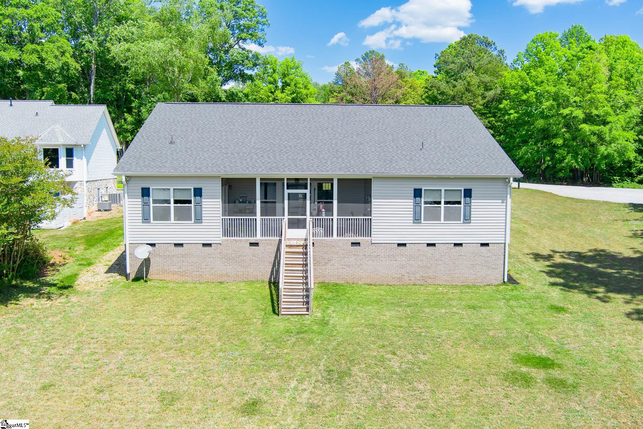 102 Indian Ridge Point Laurens, SC 29360