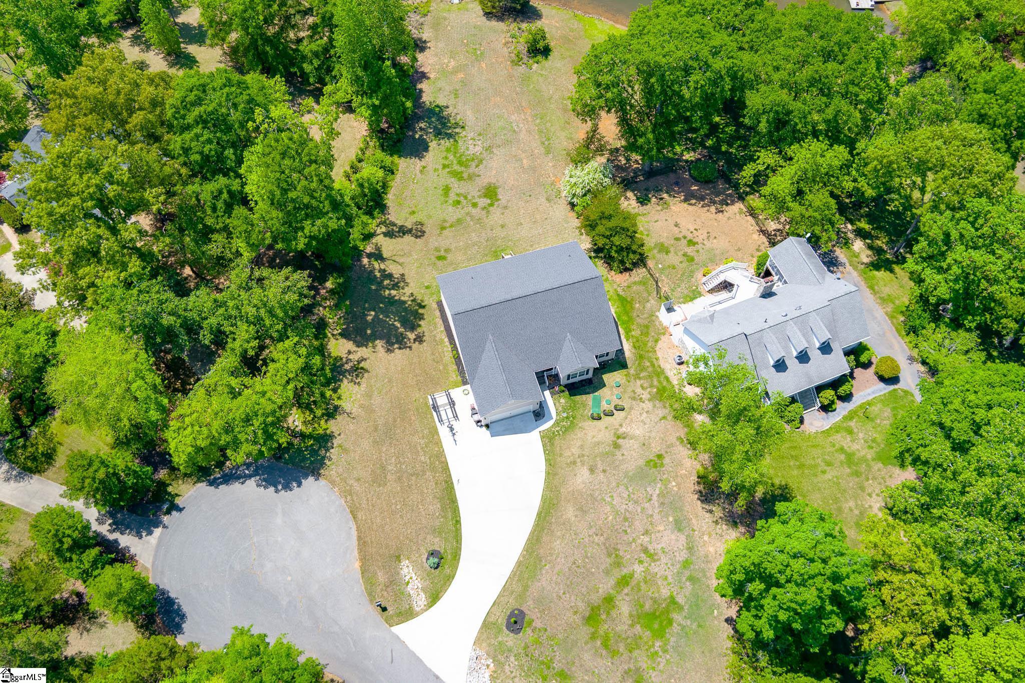 102 Indian Ridge Point Laurens, SC 29360