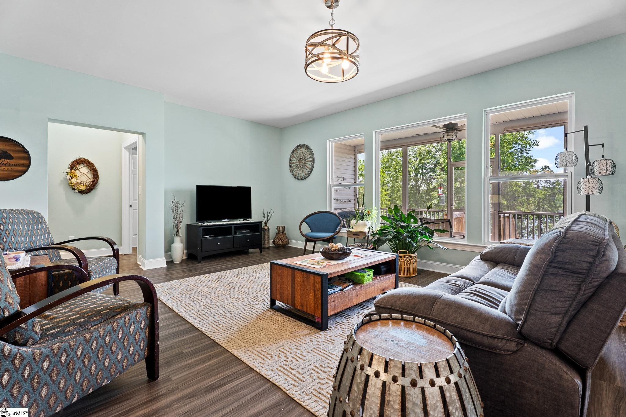 102 Indian Ridge Point Laurens, SC 29360