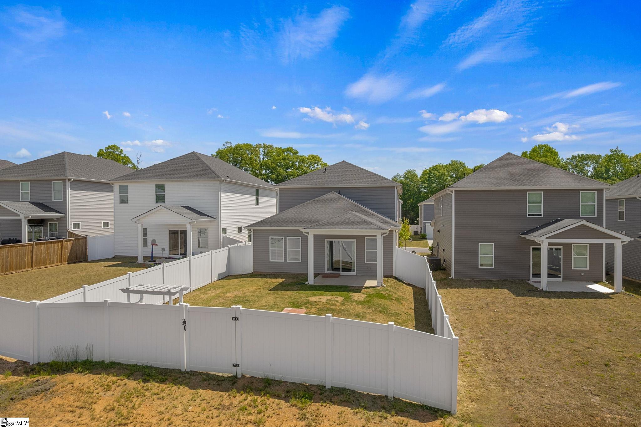 214 Coulter Court Pendelton, SC 29670
