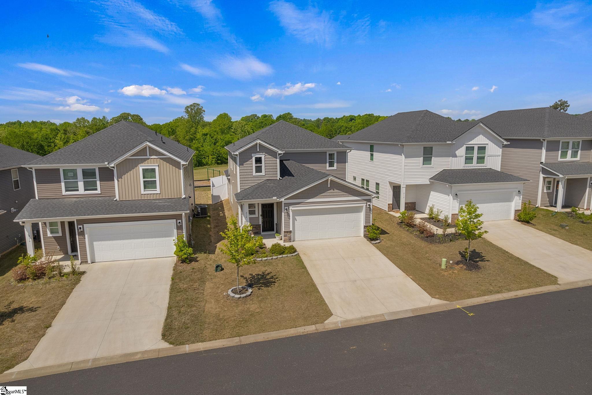 214 Coulter Court Pendelton, SC 29670