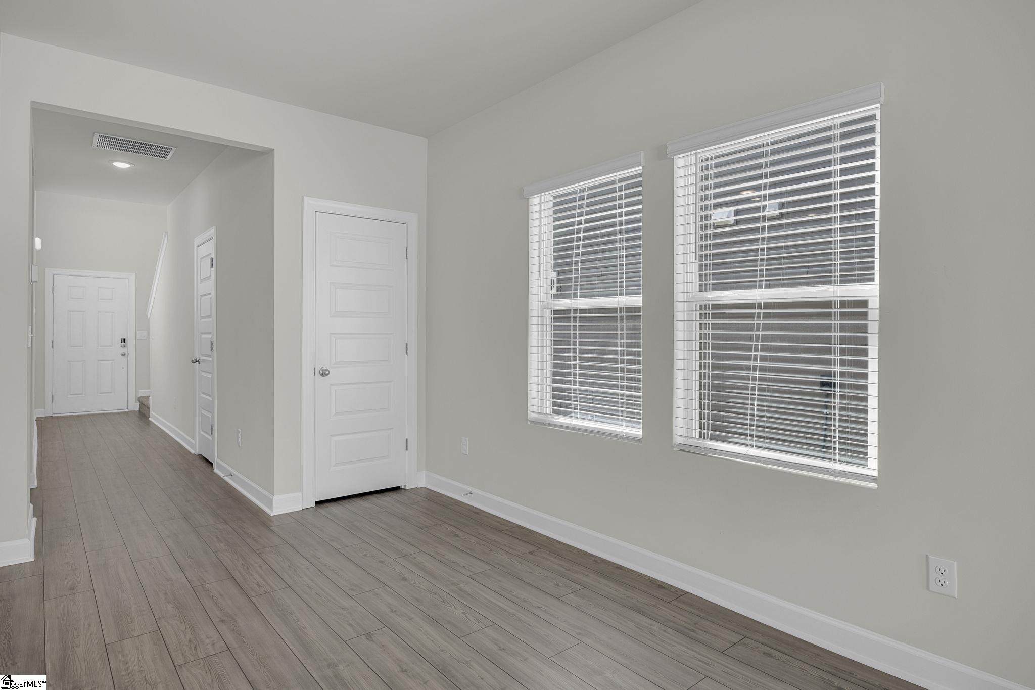 214 Coulter Court Pendelton, SC 29670