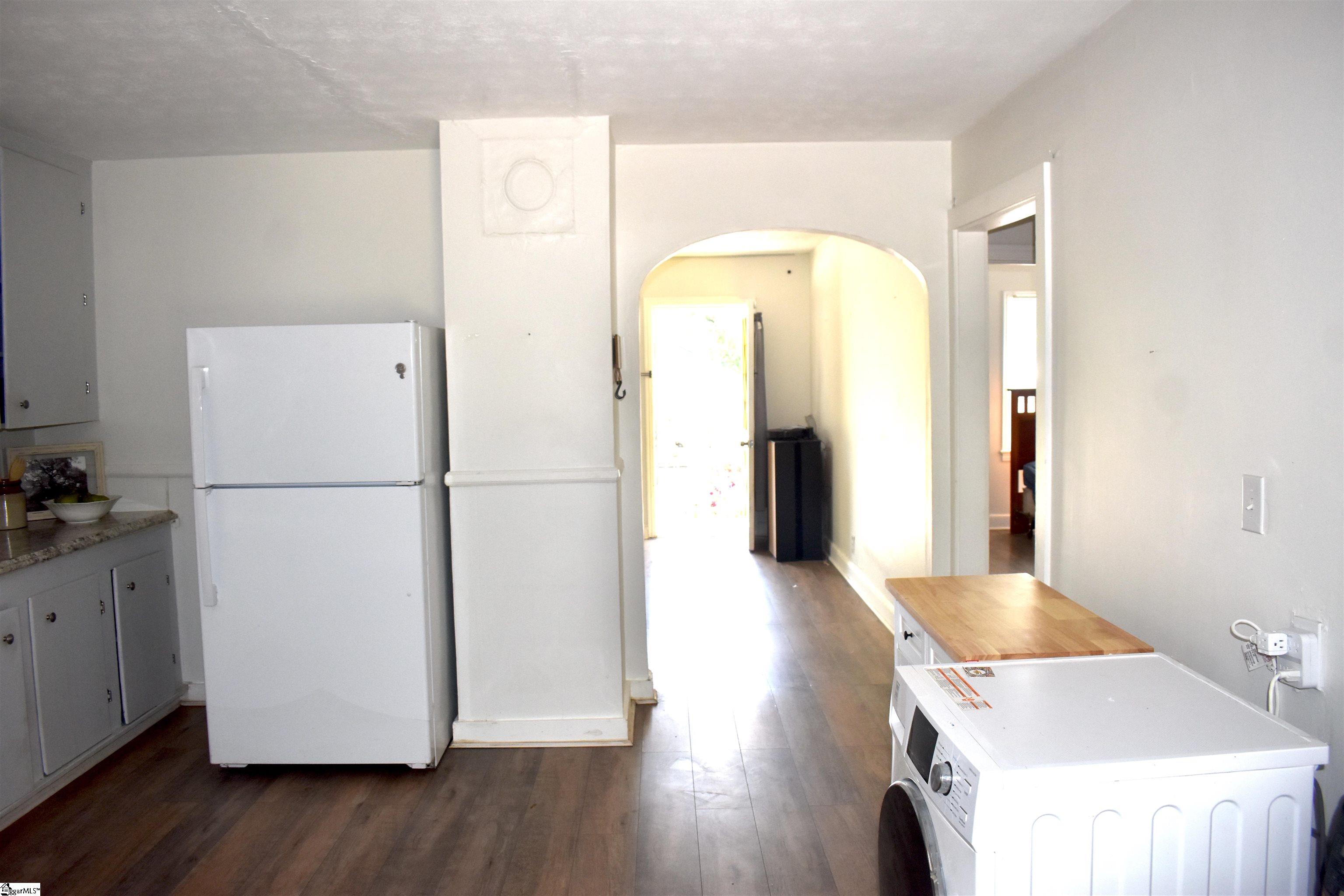 500 W 4th Avenue Easley, SC 29640