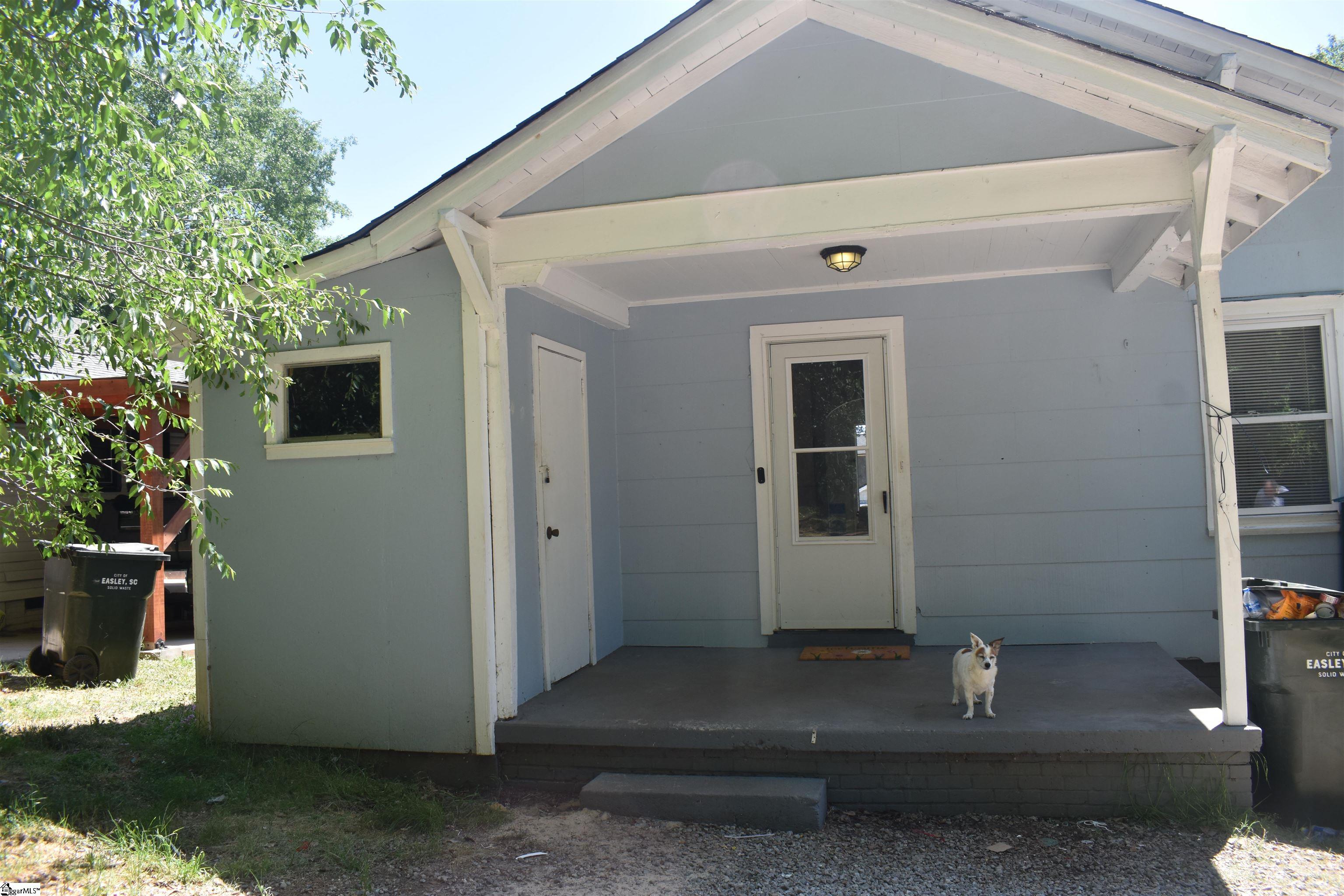 500 W 4th Avenue Easley, SC 29640