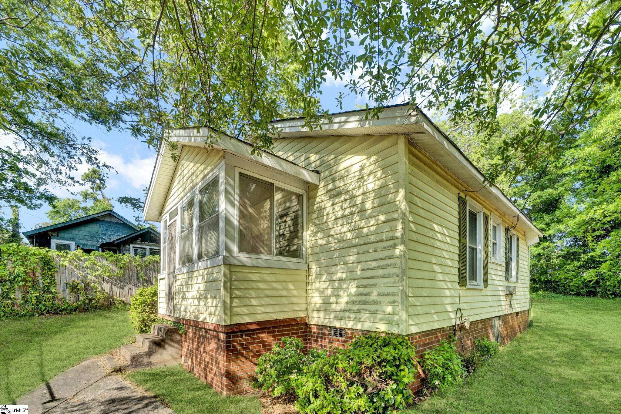 MLS #1589473 image #0