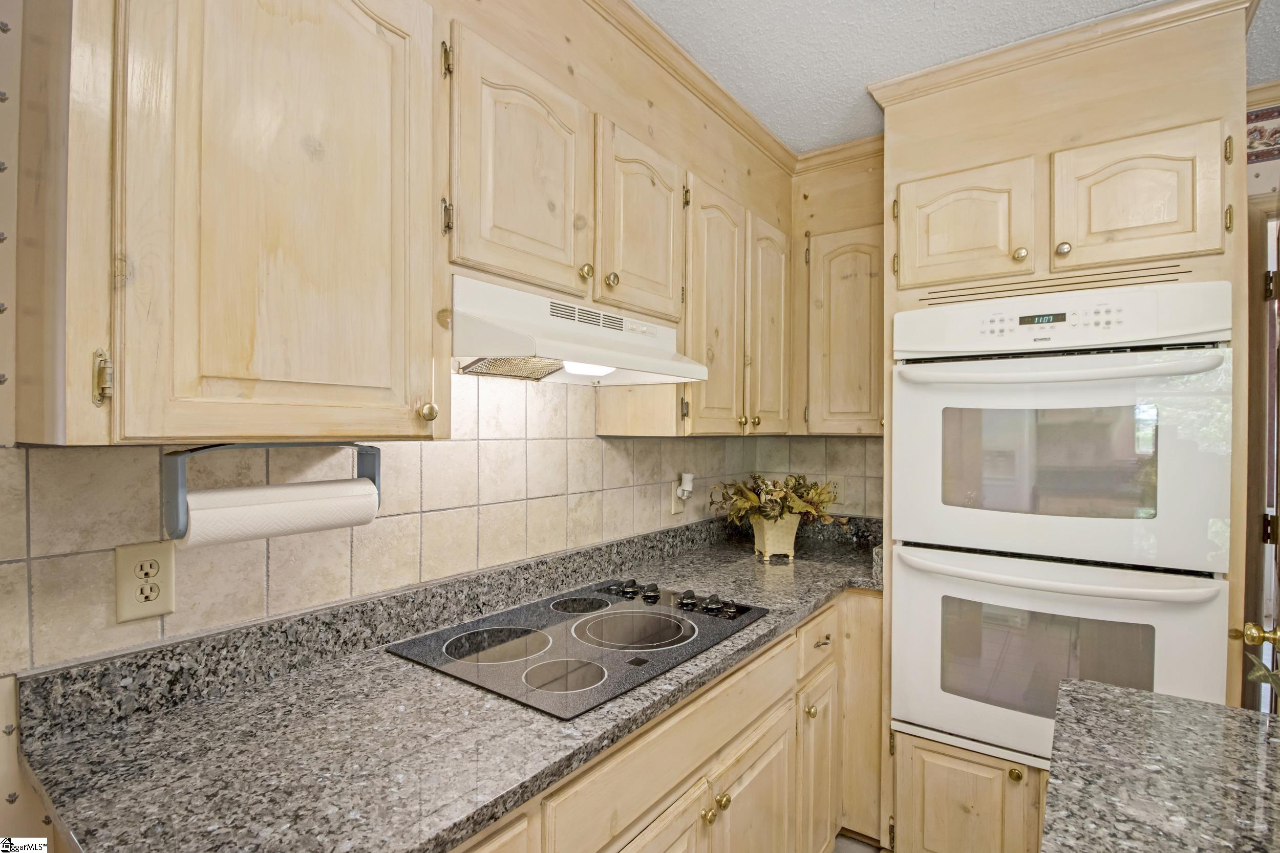 107 South Pointe Court Moore, SC 29369