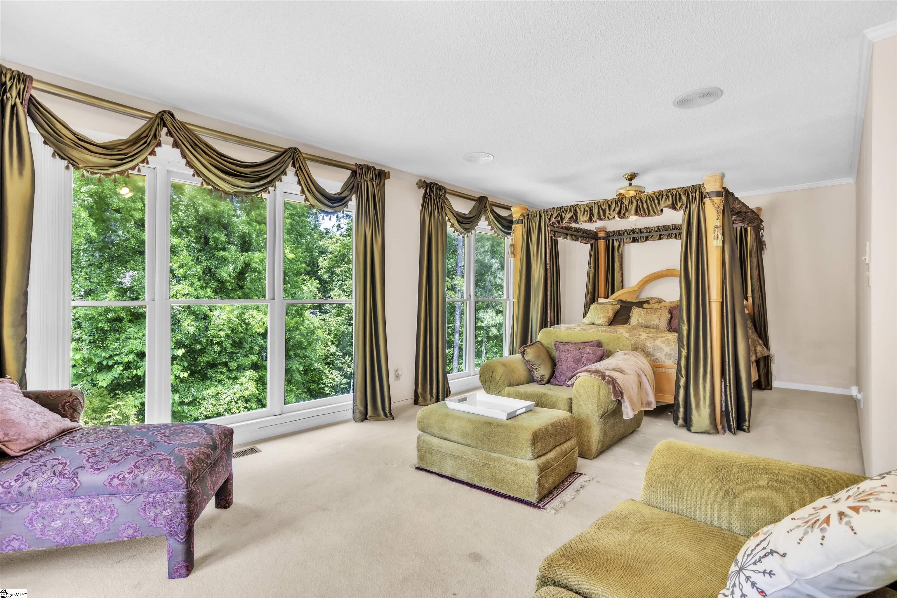 107 South Pointe Court Moore, SC 29369