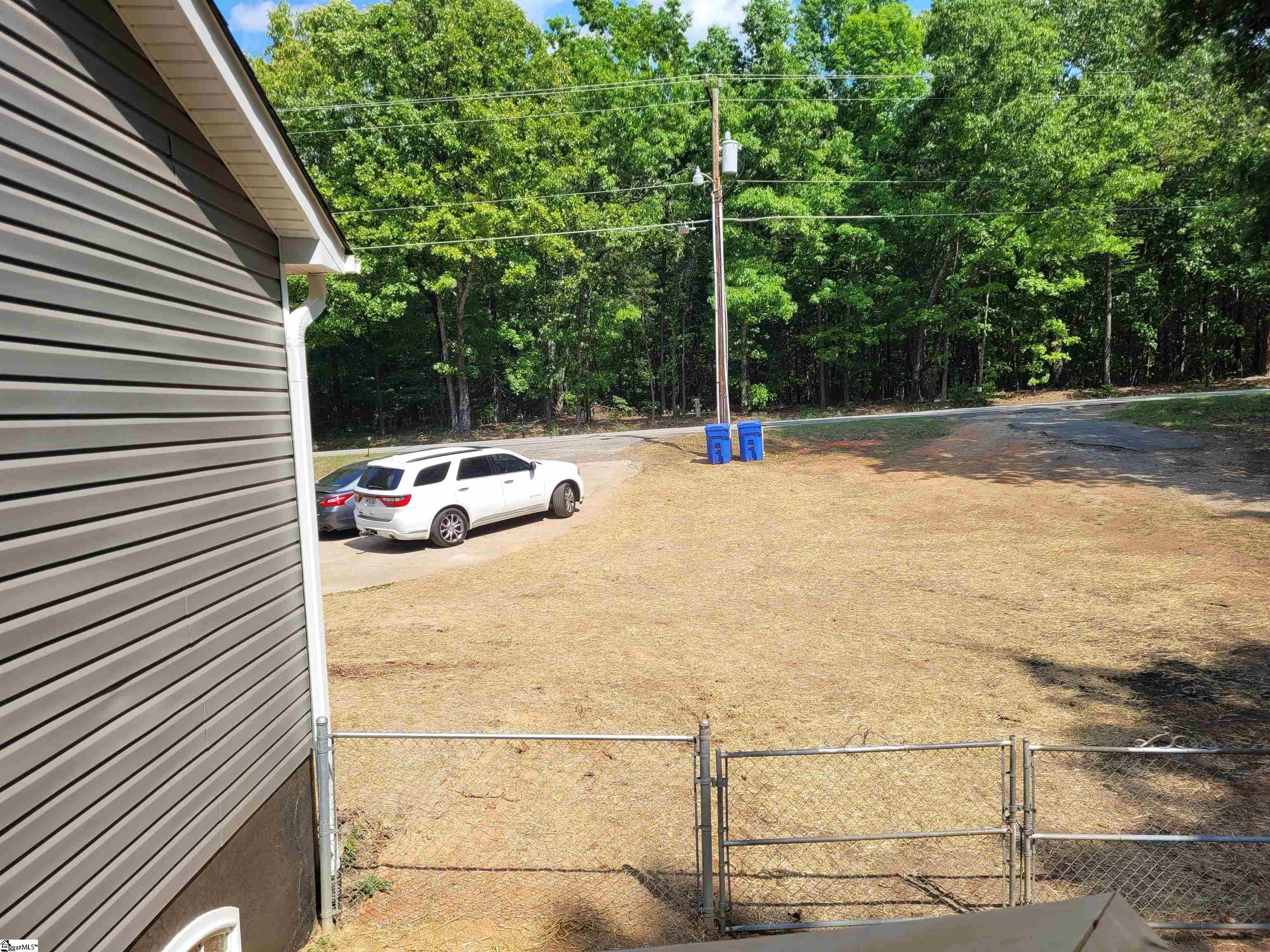 5202 Fairview Road Gray Court, SC 29645