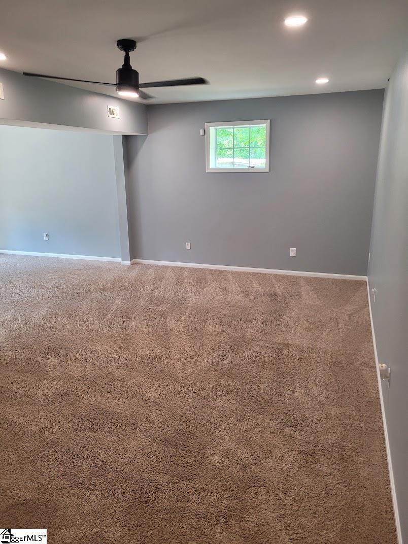 5202 Fairview Road Gray Court, SC 29645