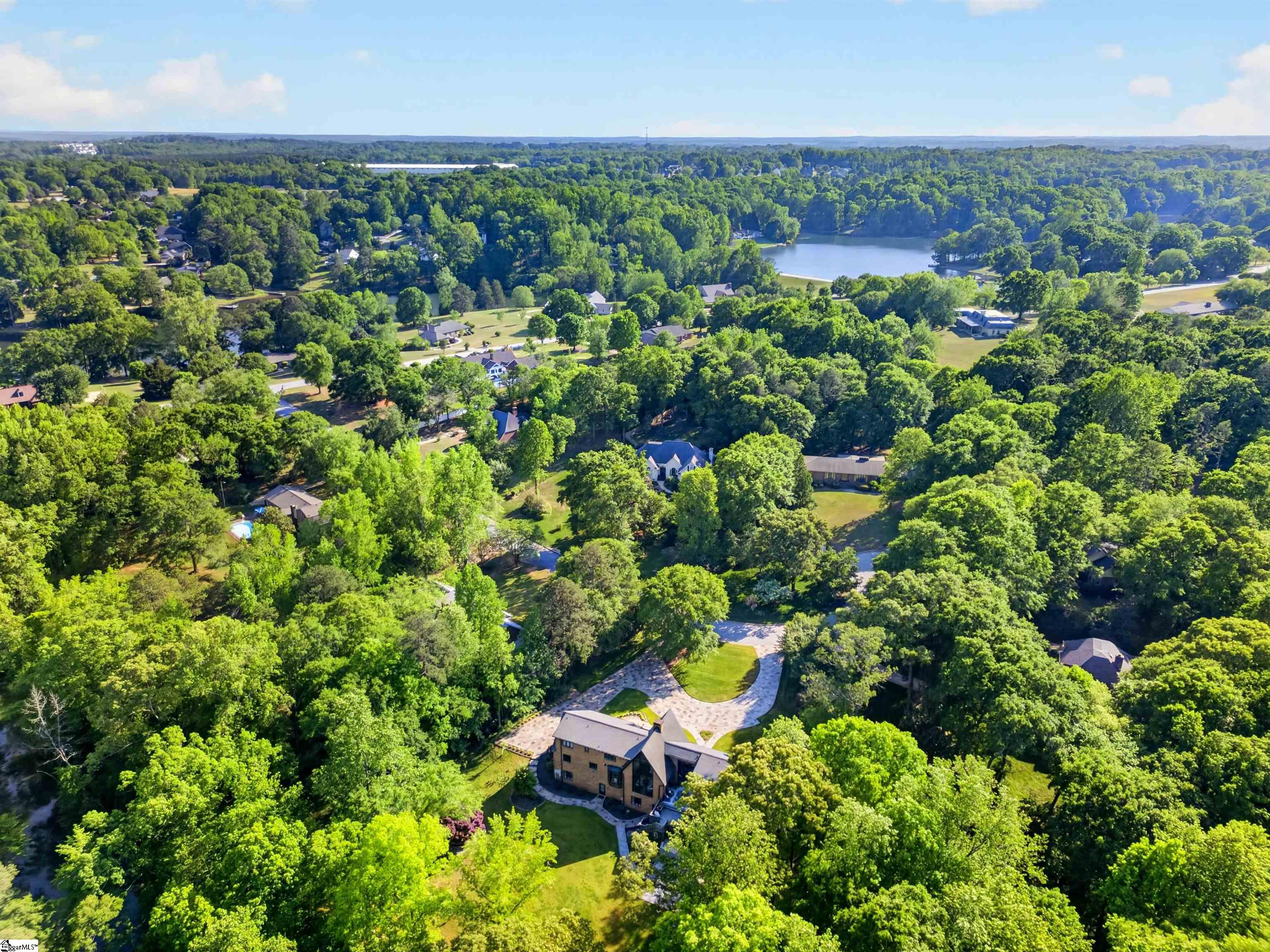 106 Riverbank Court Moore, SC 29369