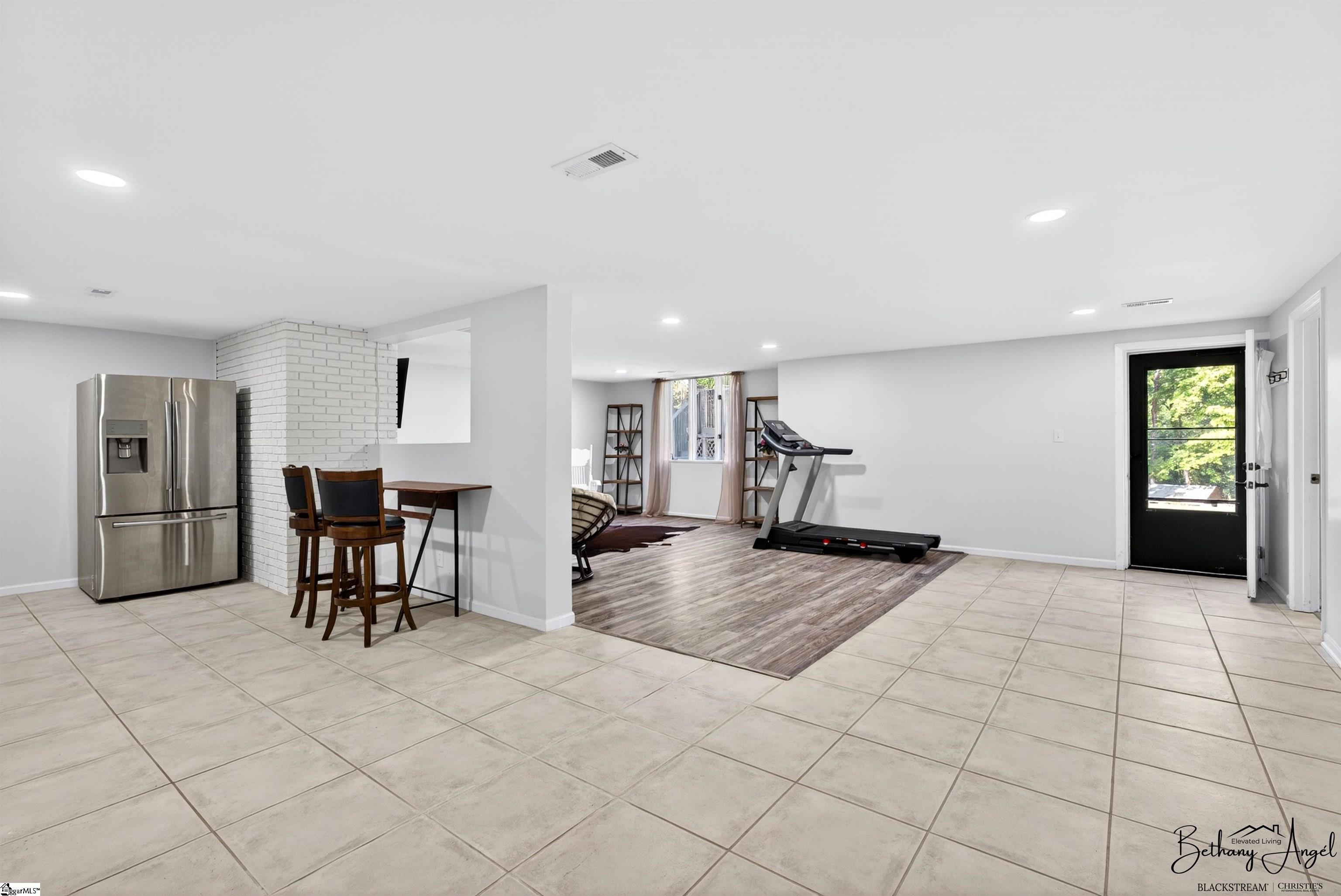 106 Riverbank Court Moore, SC 29369