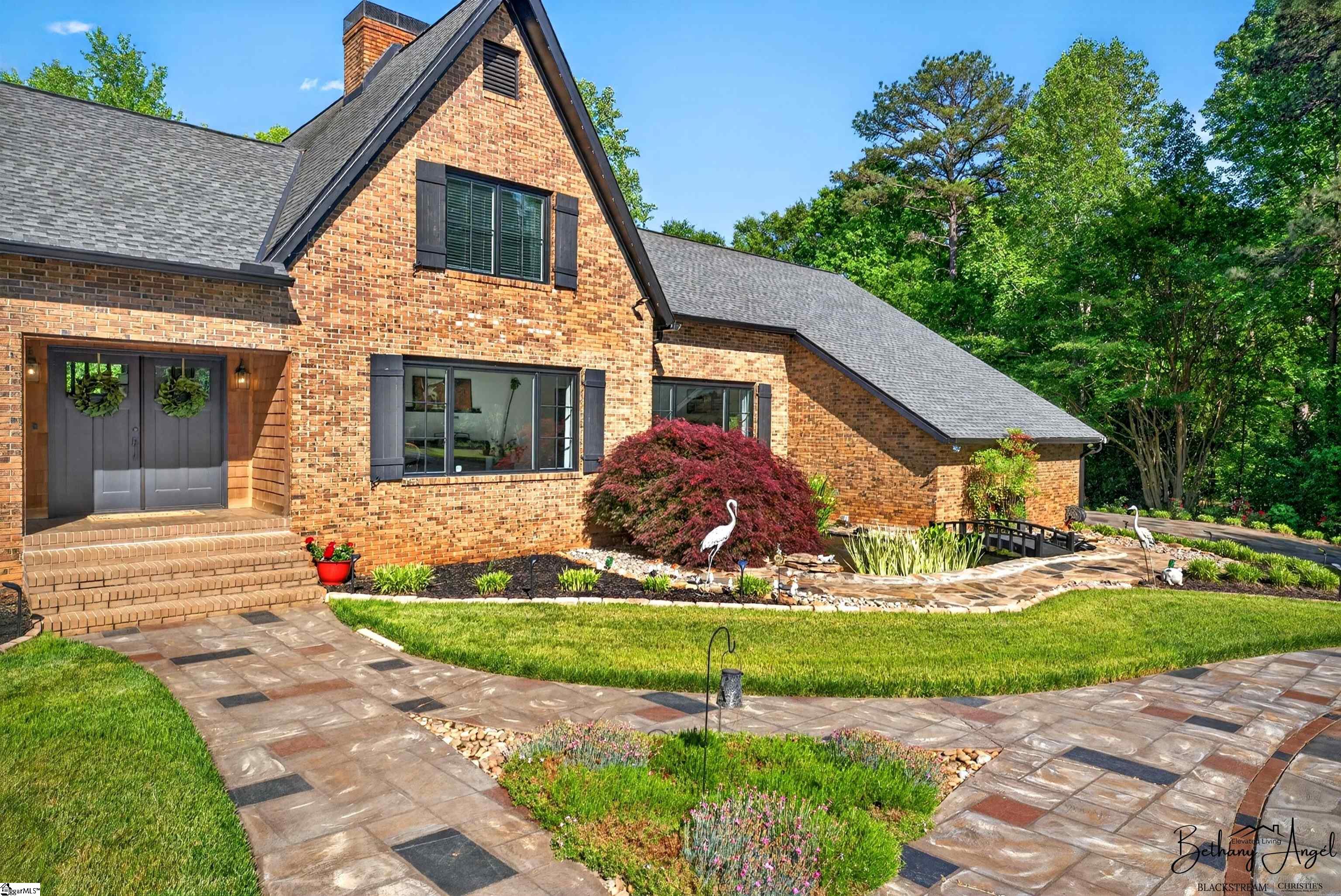 106 Riverbank Court Moore, SC 29369