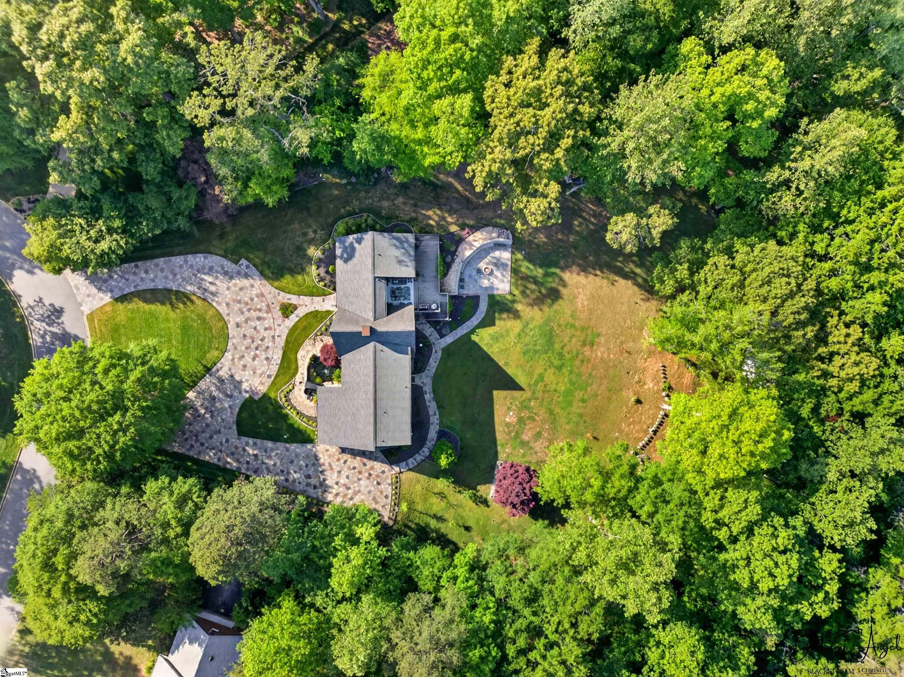 106 Riverbank Court Moore, SC 29369