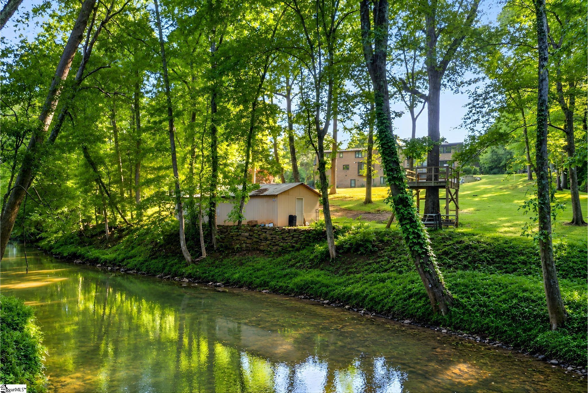 106 Riverbank Court Moore, SC 29369