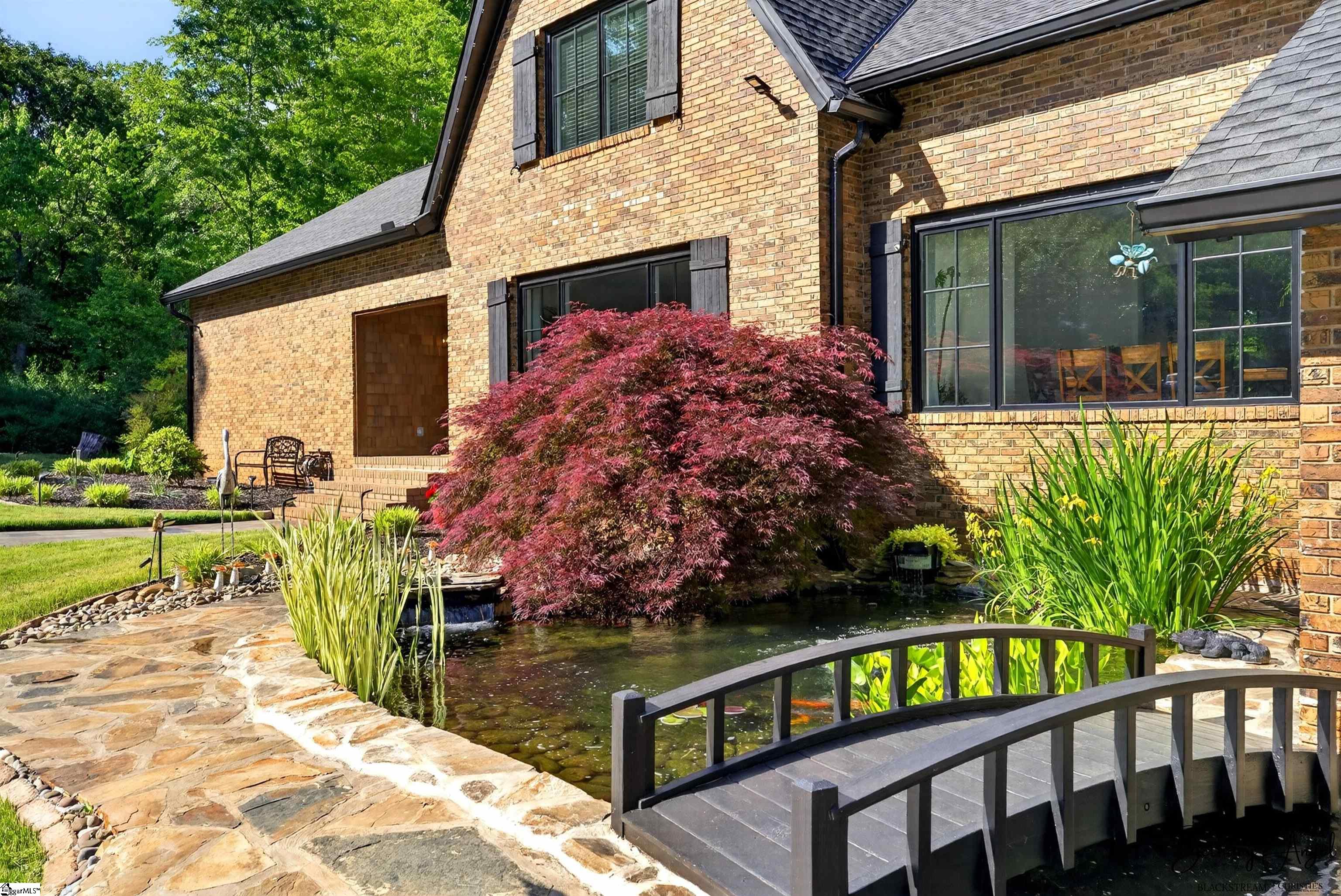 106 Riverbank Court Moore, SC 29369