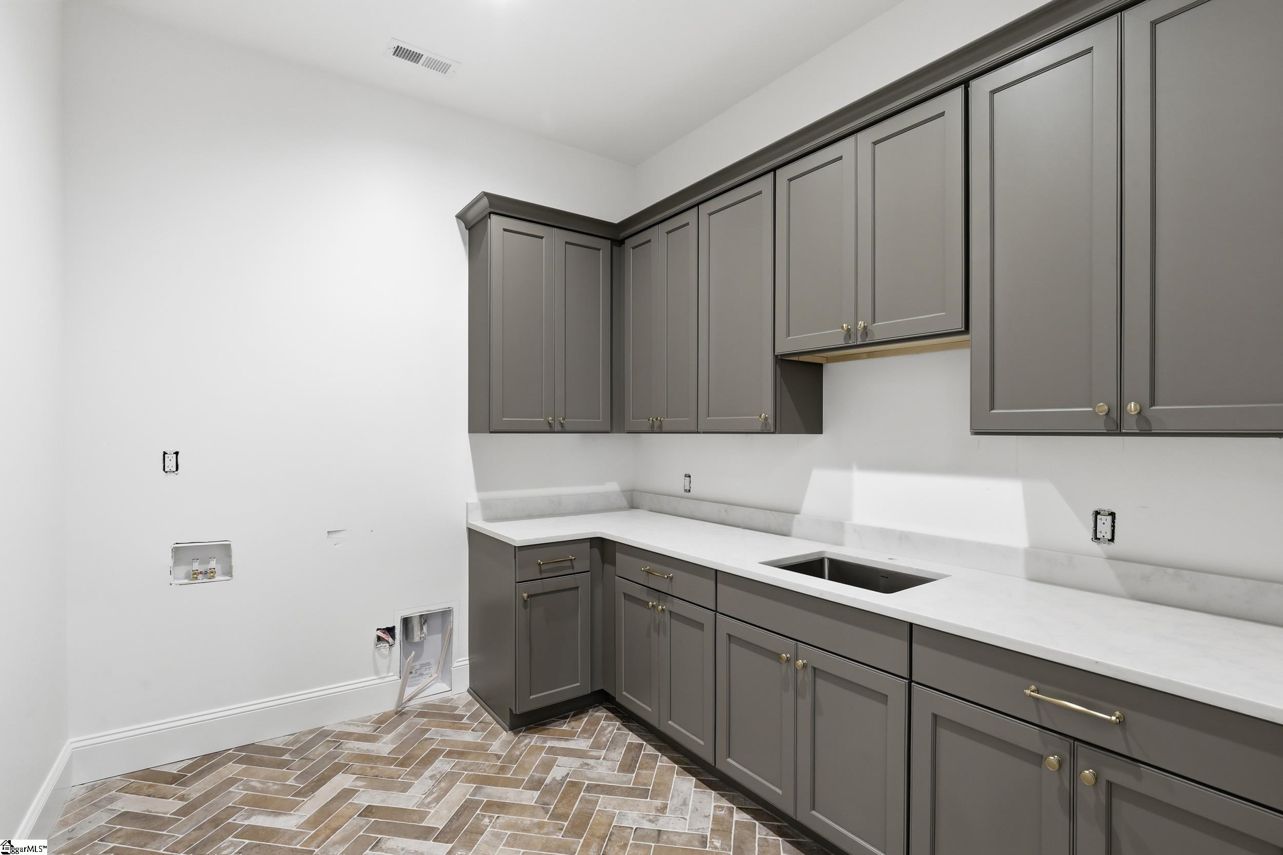 53 Bell Road Greenville, SC 29607