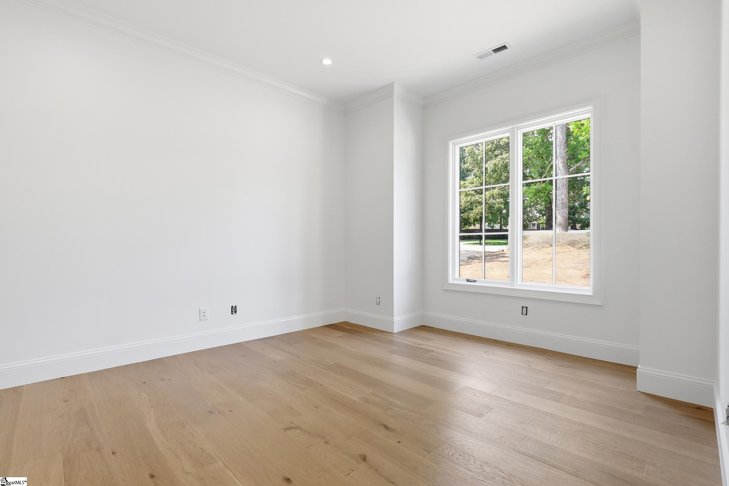 53 Bell Road Greenville, SC 29607