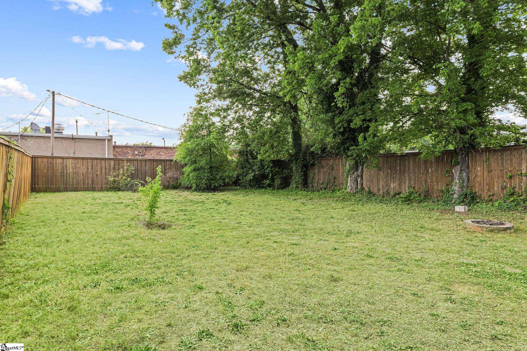 117 Asbury Avenue Greenville, SC 29601