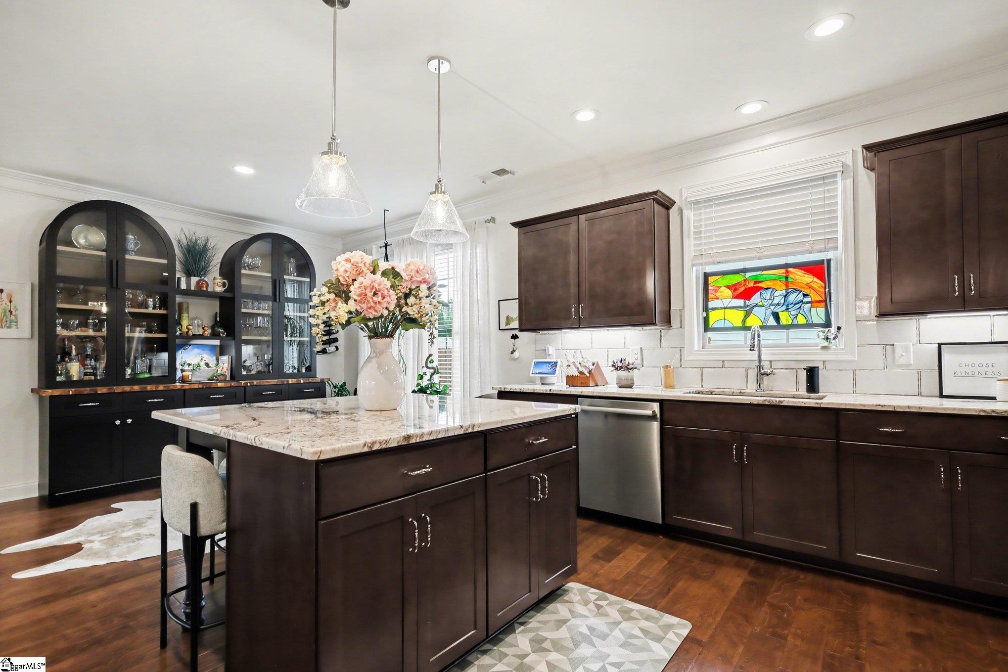 401 Woodland Oaks Court Simpsonville, SC 29681