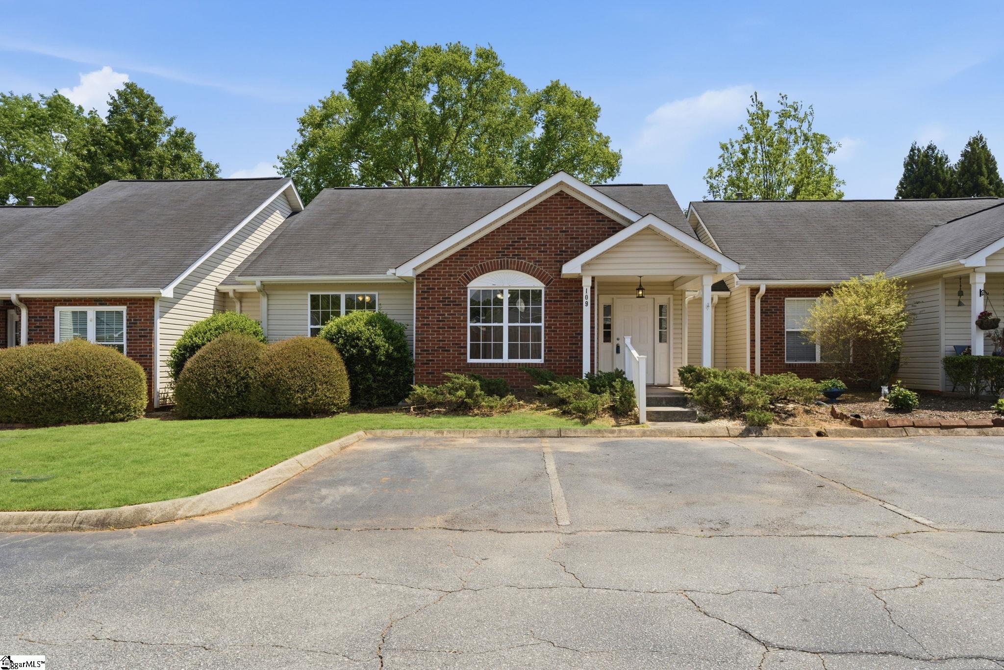 109 Woodglen Drive, Simpsonville, SC, 29681