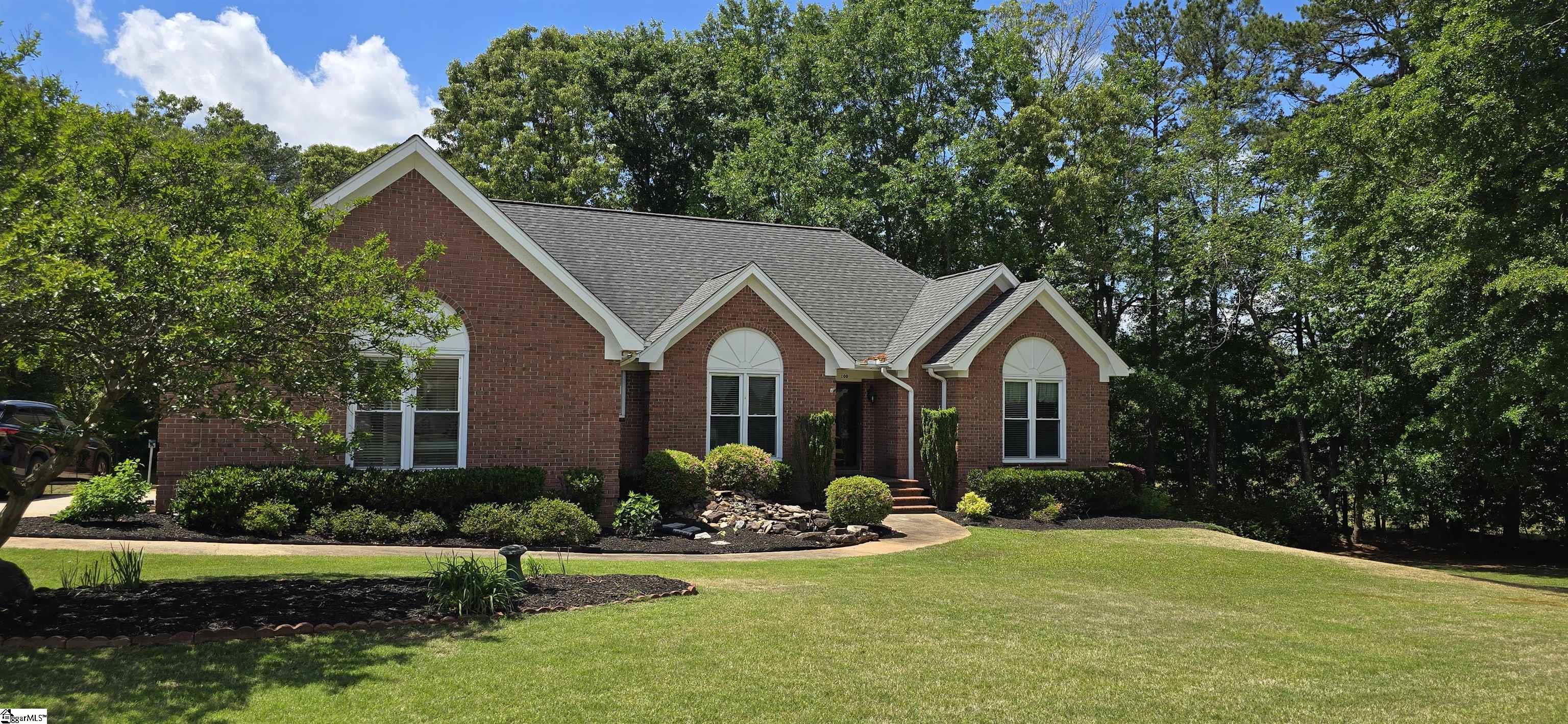 100 Camperdown Court Easley, SC 29673