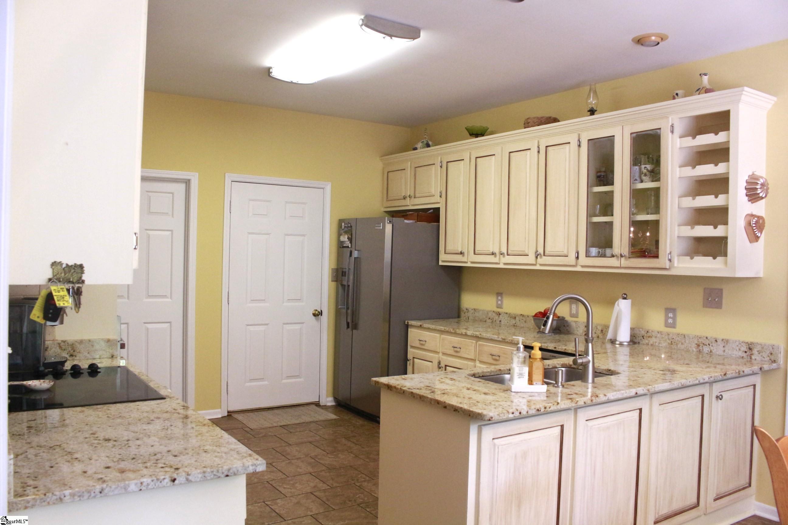 100 Camperdown Court Easley, SC 29673