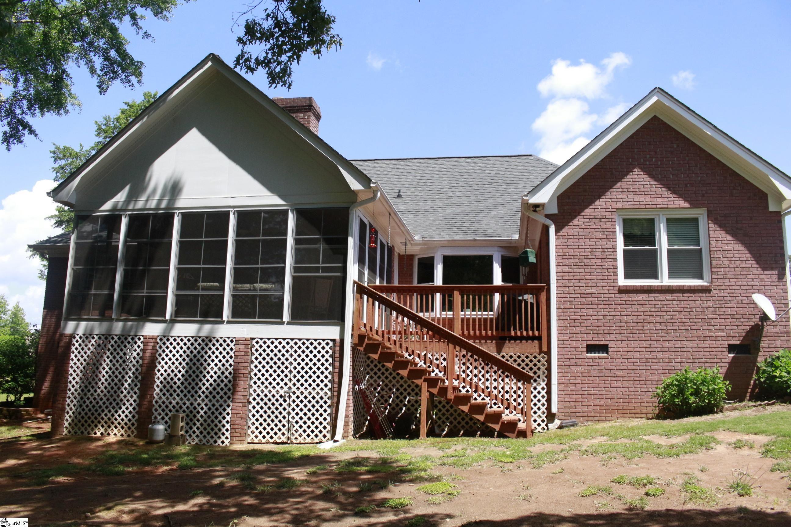 100 Camperdown Court Easley, SC 29673