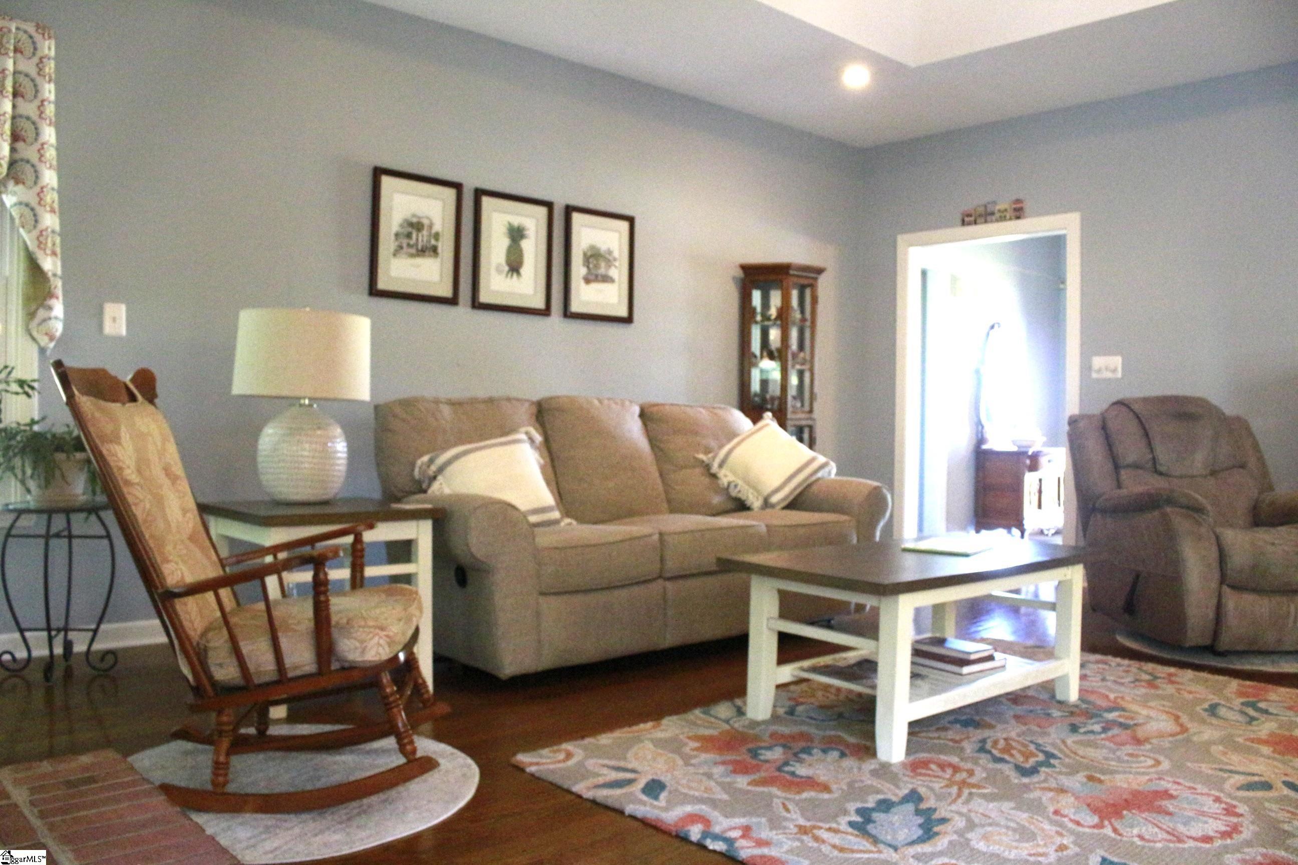 100 Camperdown Court Easley, SC 29673