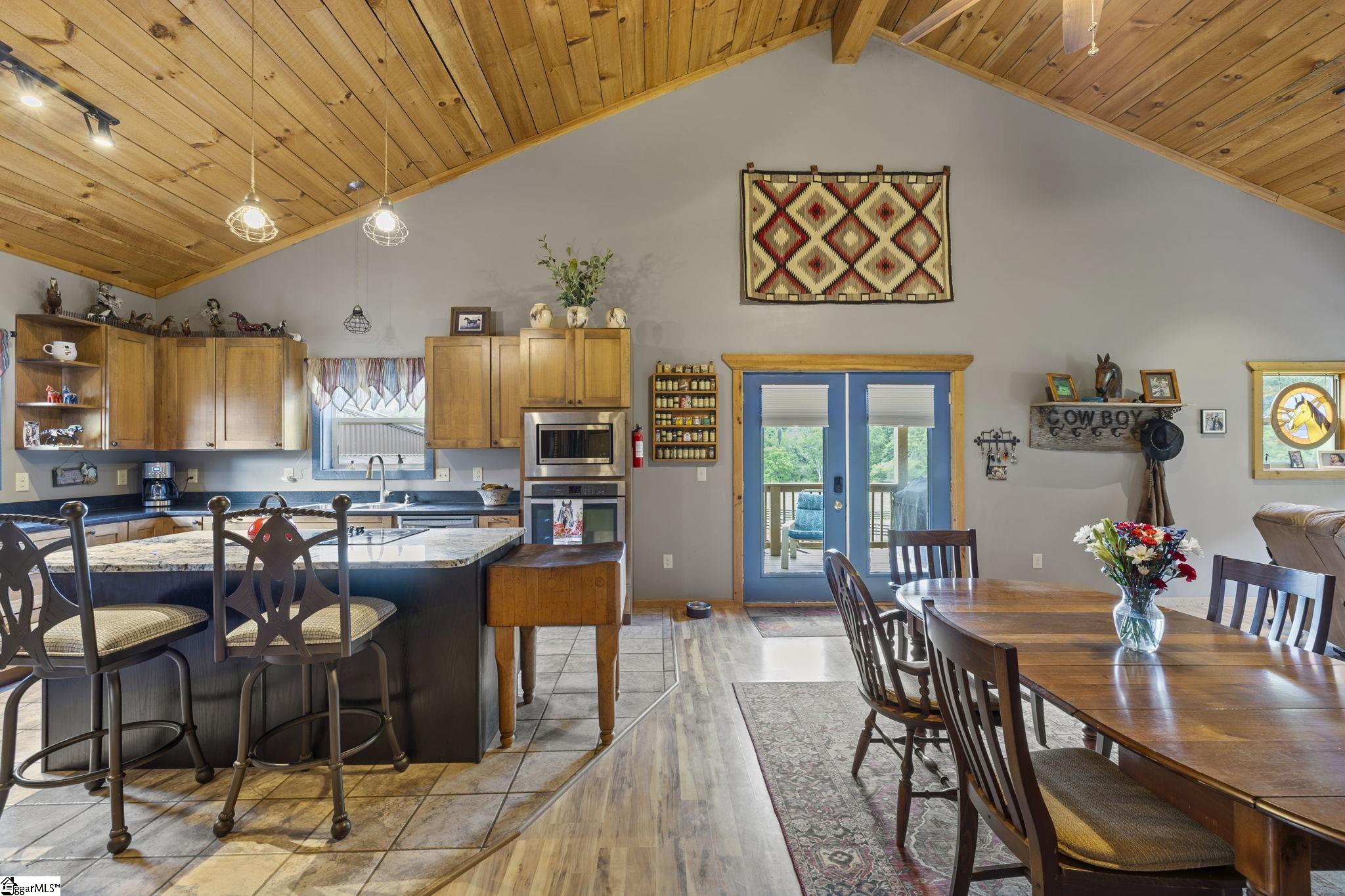 442 Blantyre Church Road Other, NC 28742