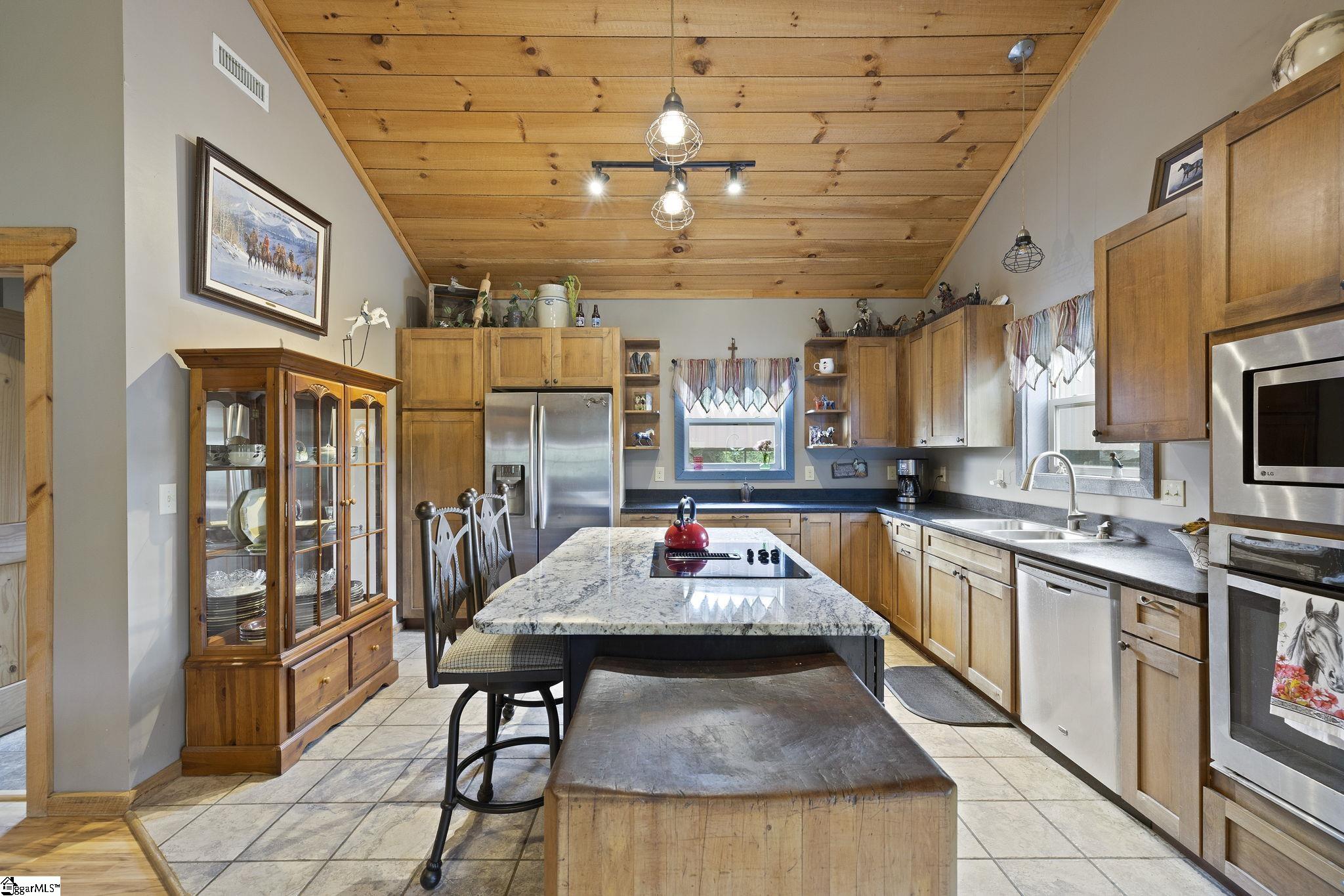 442 Blantyre Church Road Other, NC 28742
