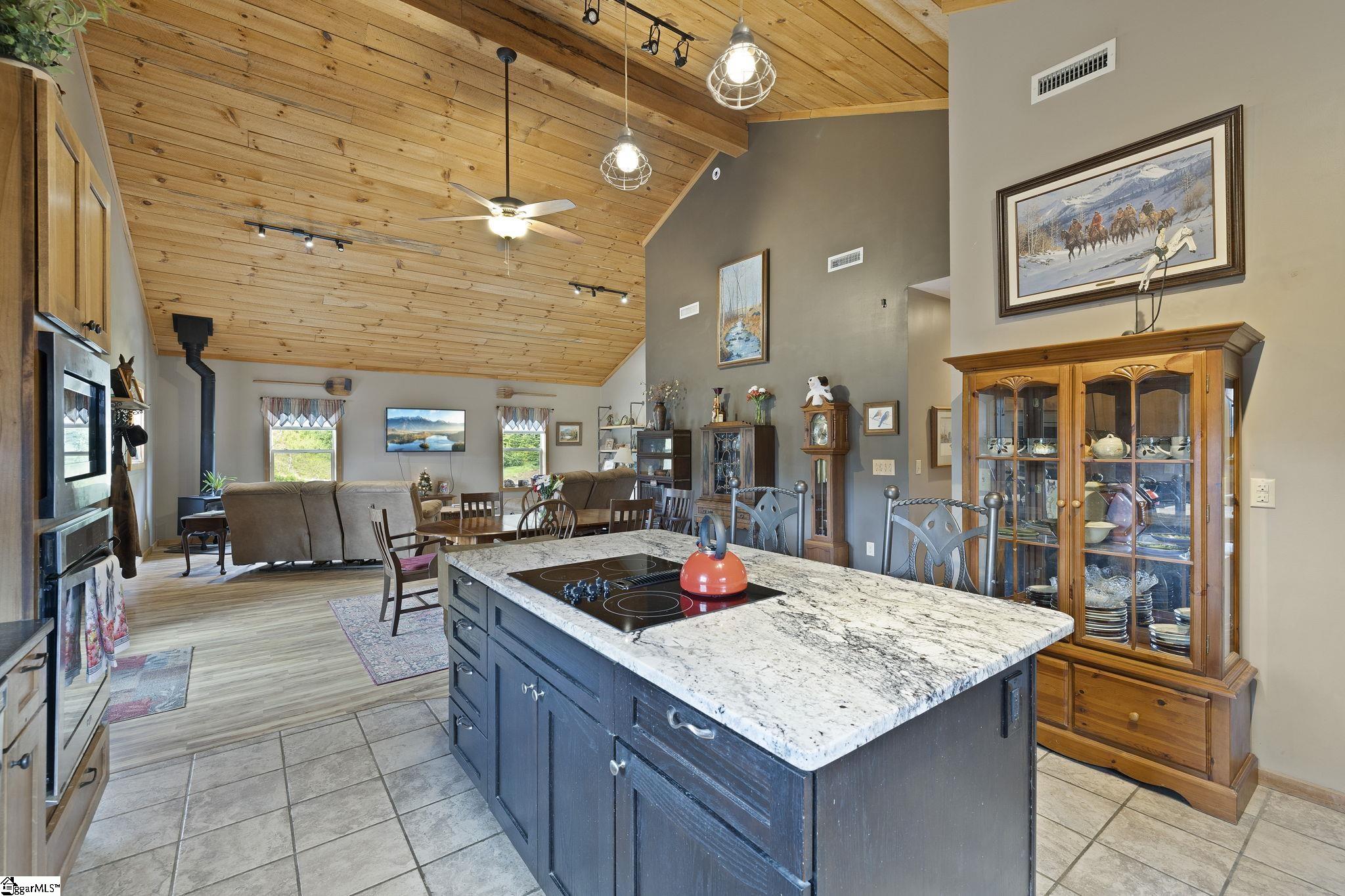 442 Blantyre Church Road Other, NC 28742