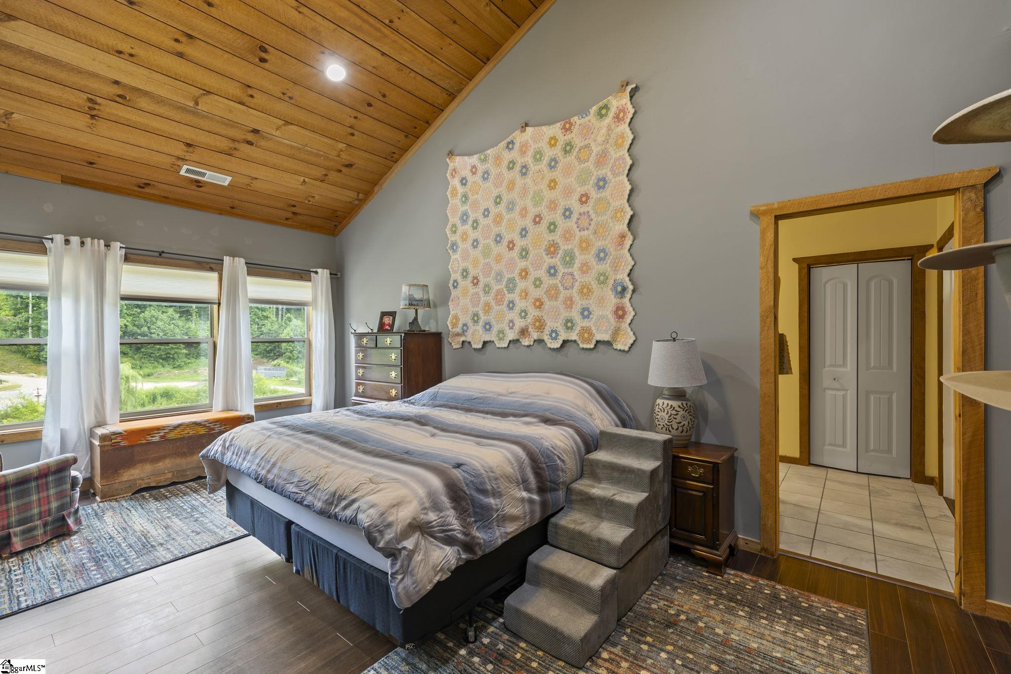 442 Blantyre Church Road Other, NC 28742
