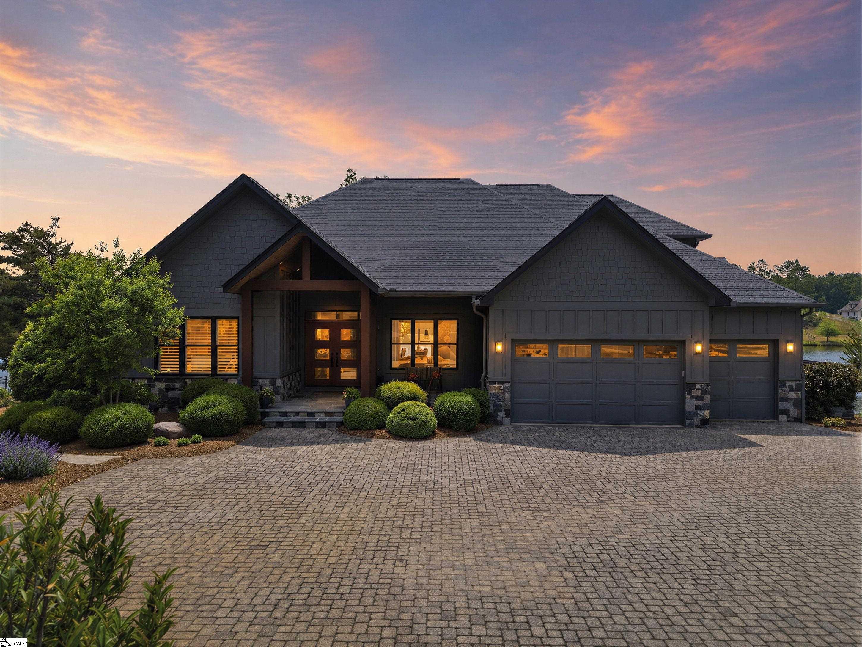 984 Mapleton Lane Columbus, NC 28722
